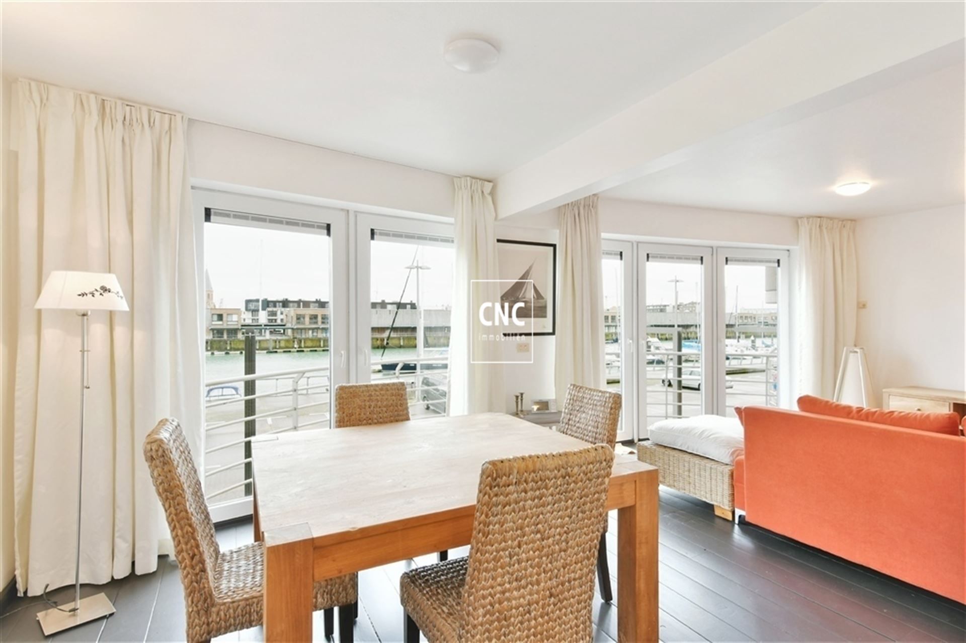 Gezellig appartement met zicht op de jachthaven in Zeebrugge foto {{pictureIndex}}