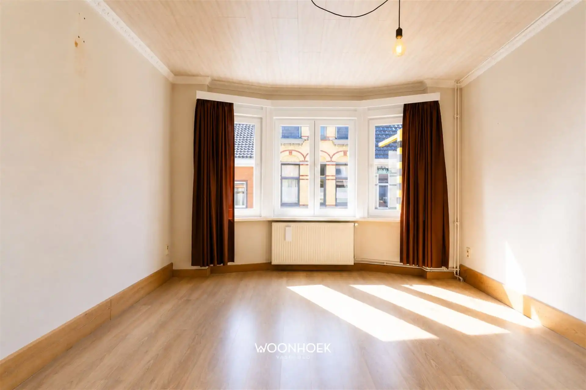 Instapklare 4-slpk gezinswoning in het hart van Lokeren foto 7