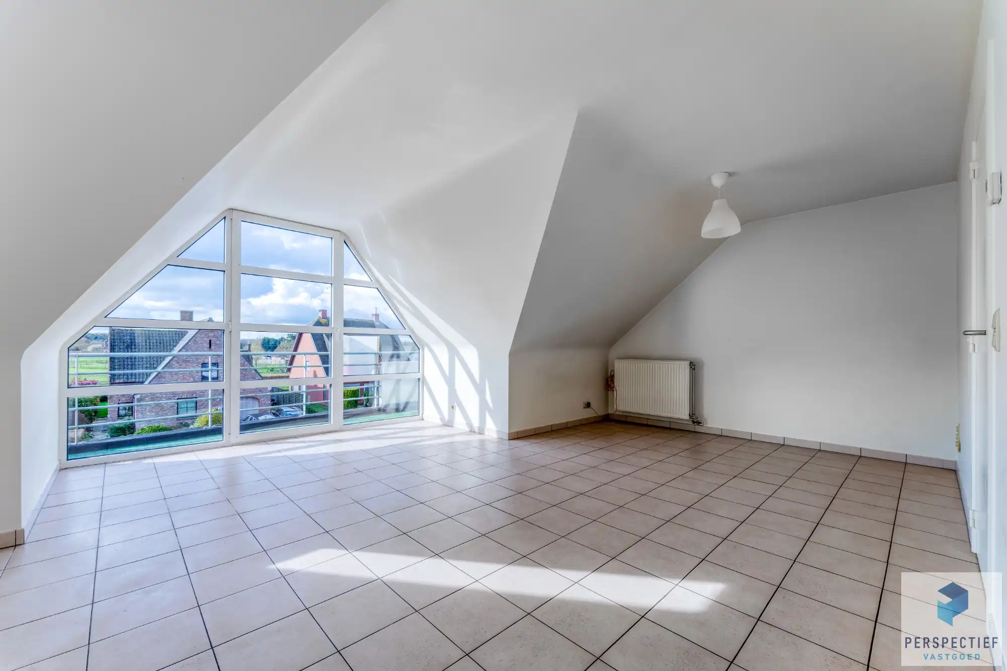 Goed gelegen appartement met 2 slpk - 2 terrassen & autostaanplaats foto 4
