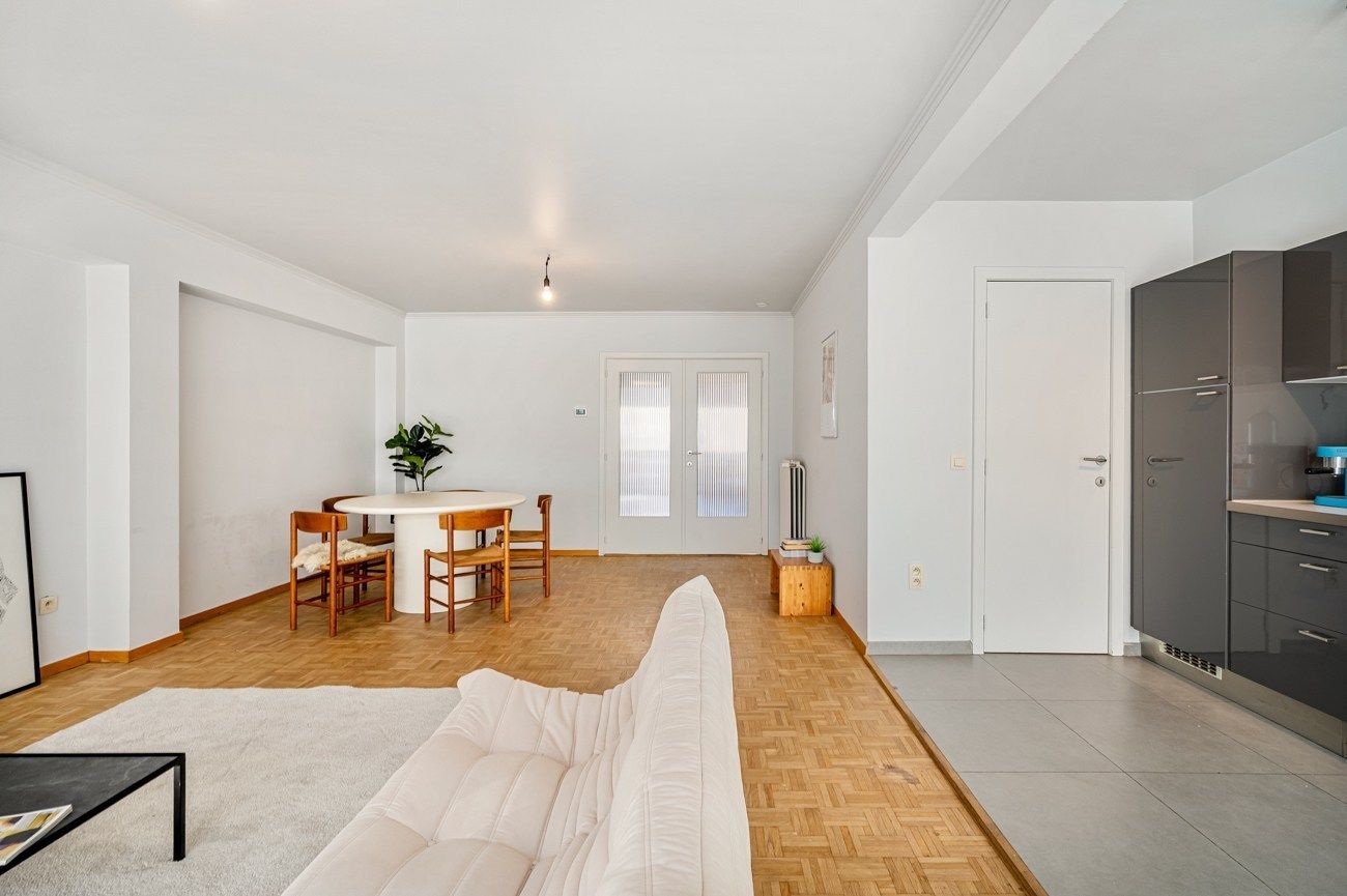 Instapklaar 2-slaapkamer appartement op toplocatie foto 10