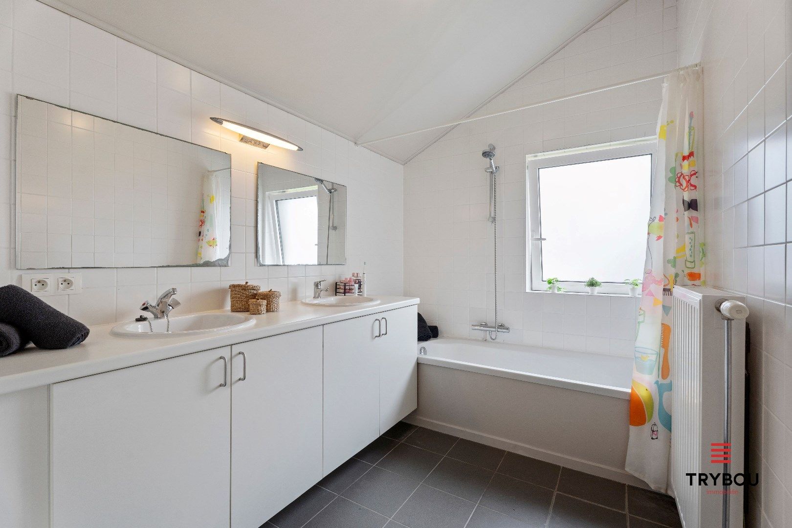 Uitstekend gelegen, halfopen bebouwing met 4 slaapkamers te Ruislede foto 16