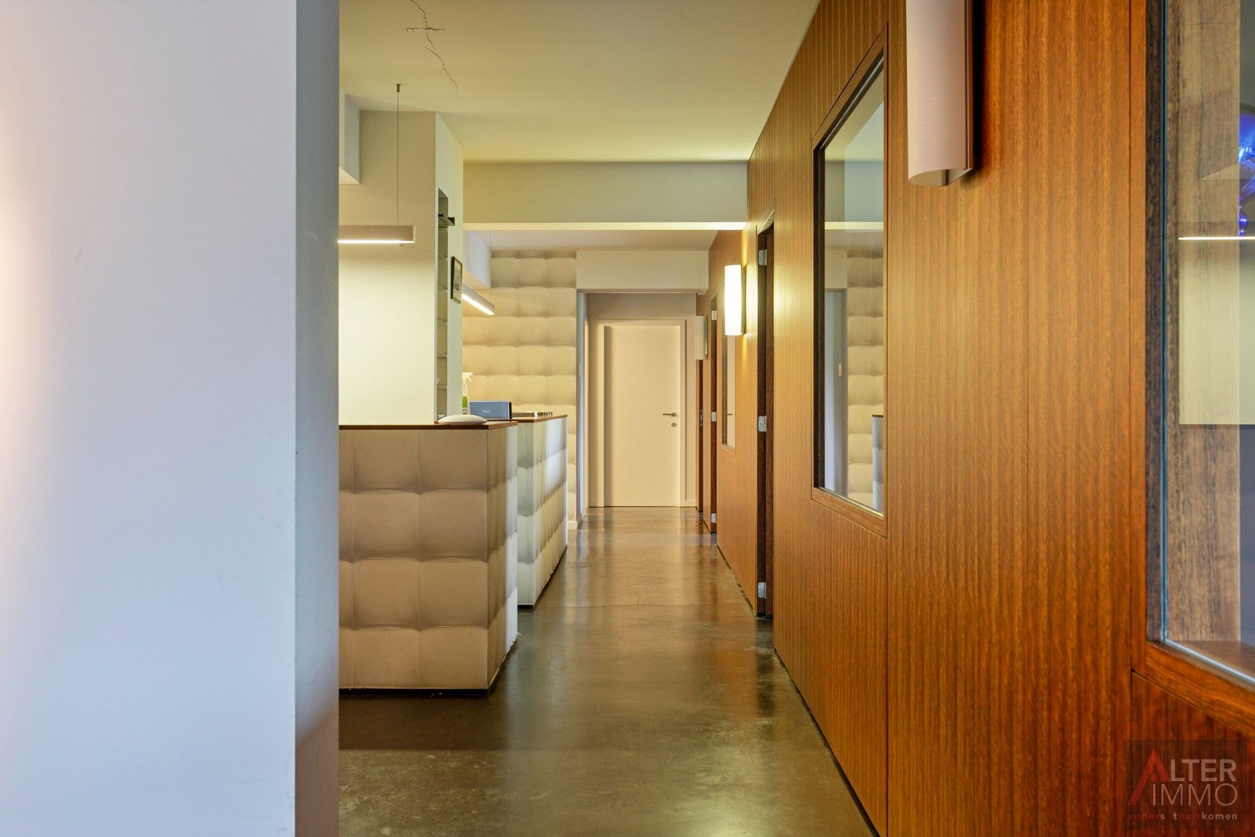 Bedrijfspand op toplocatie met uiterste visibiliteit! foto 17
