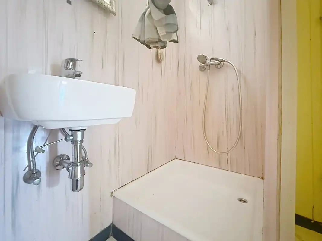 Rijwoning met 3 slaapkamers en uitweg foto 6