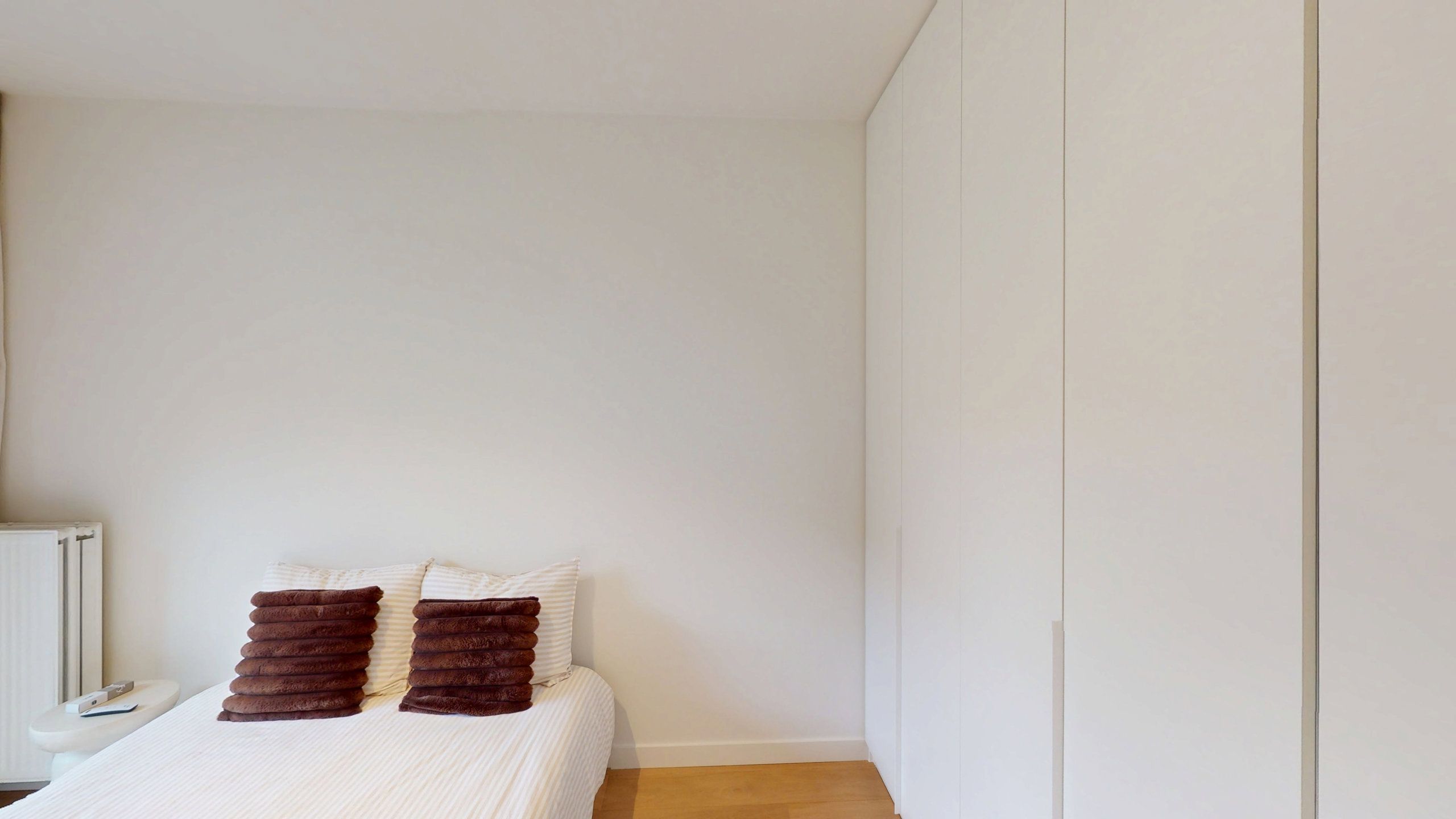 ANTWERPEN - Appartement op het Zuid met 2 ruime slaapkamers foto 6