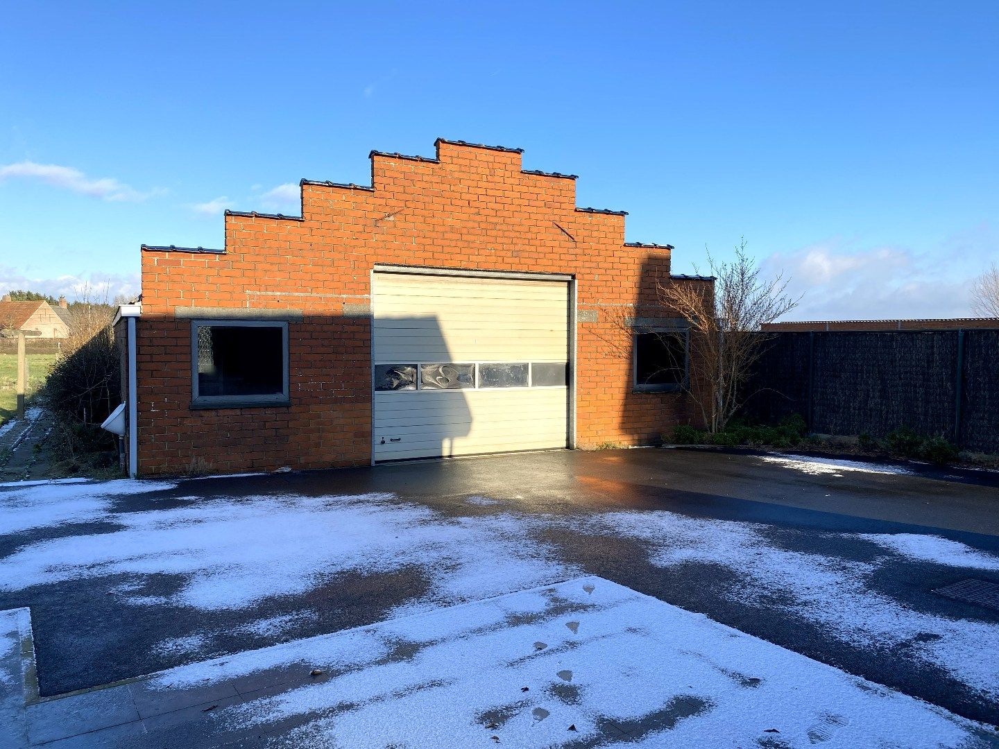 ALLEENSTAANDE WONING MET 2 SLPKS | MET OPSLAGRUIMTE 150 m² foto 10