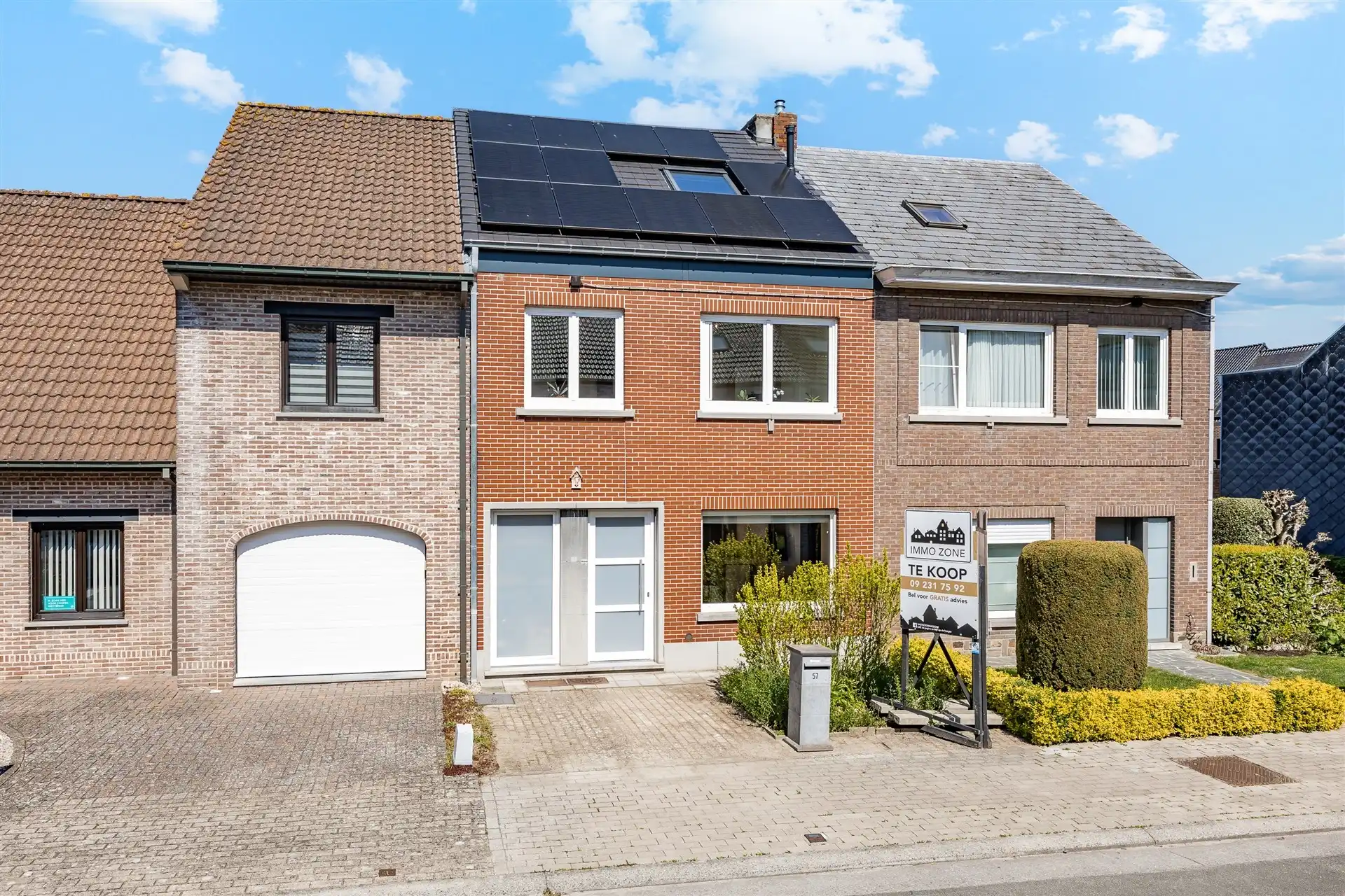 Energiezuinige gezinswoning met mooie tuin foto {{pictureIndex}}