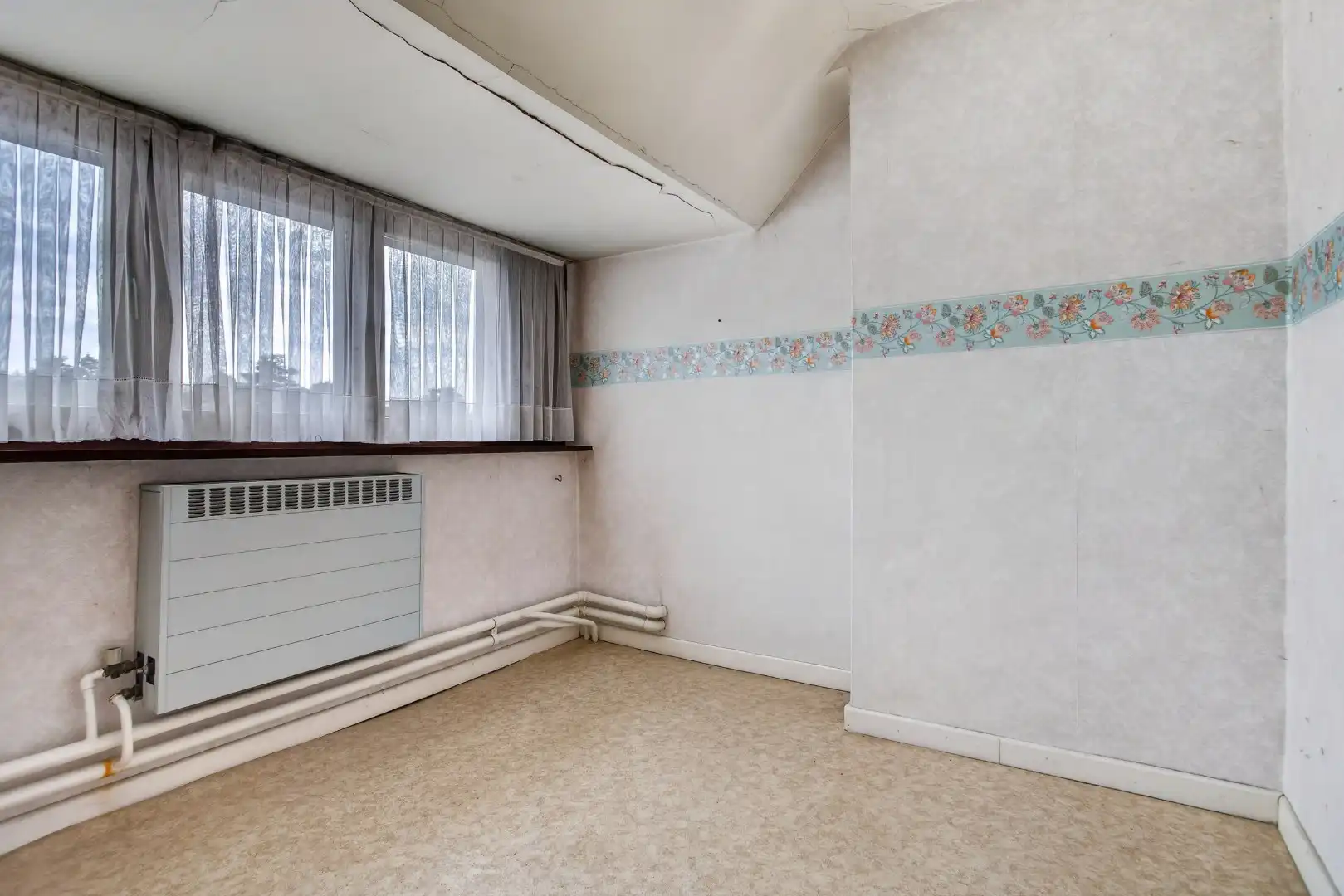 Ruime gezinswoning met 5 slaapkamers op een perceel van 23a 36ca foto 26