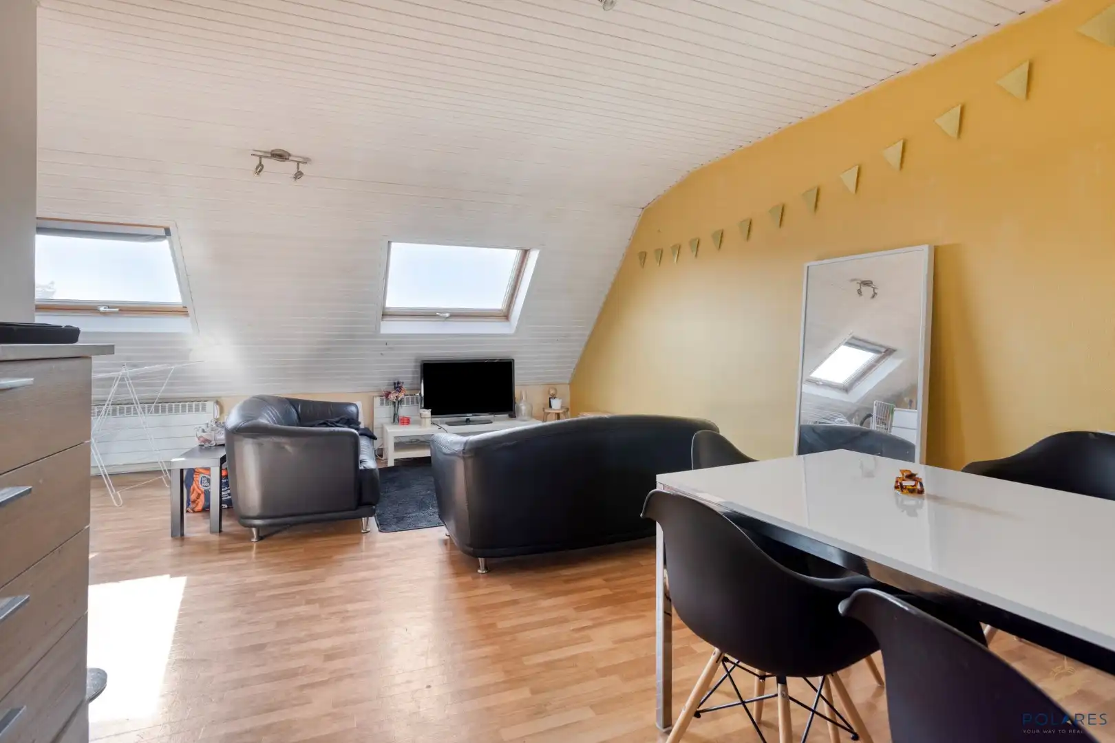 Instapklaar 3-slaapkamerappartement in hartje Herent foto 10