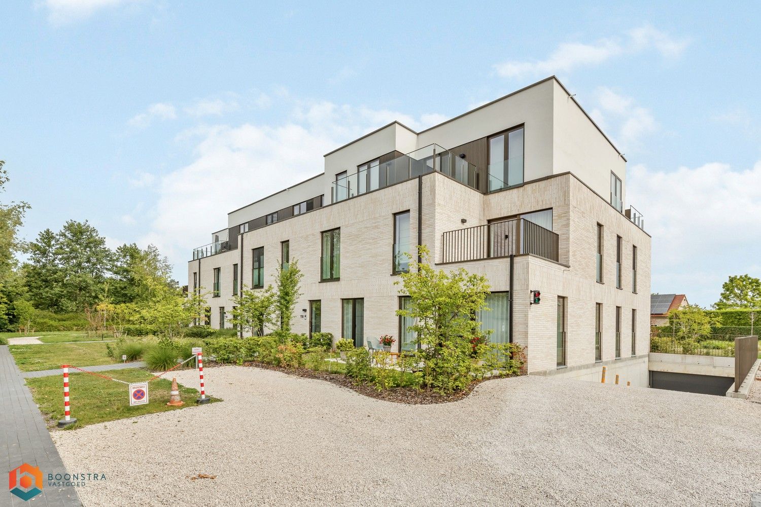 Uniek nieuwbouw appartement met 2 slpkrs te Grasheide foto {{pictureIndex}}