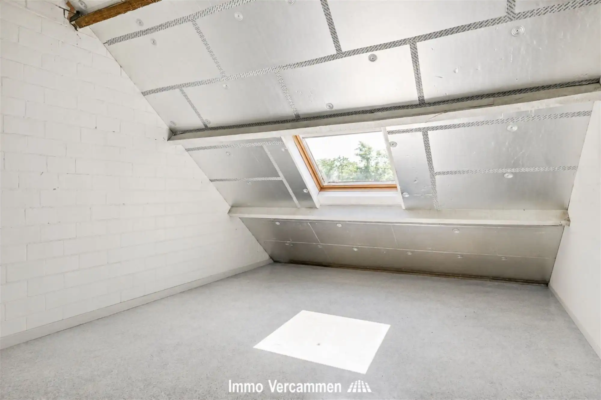 Veelzijdige eigendom met praktijkruimte in Berlaar foto 15