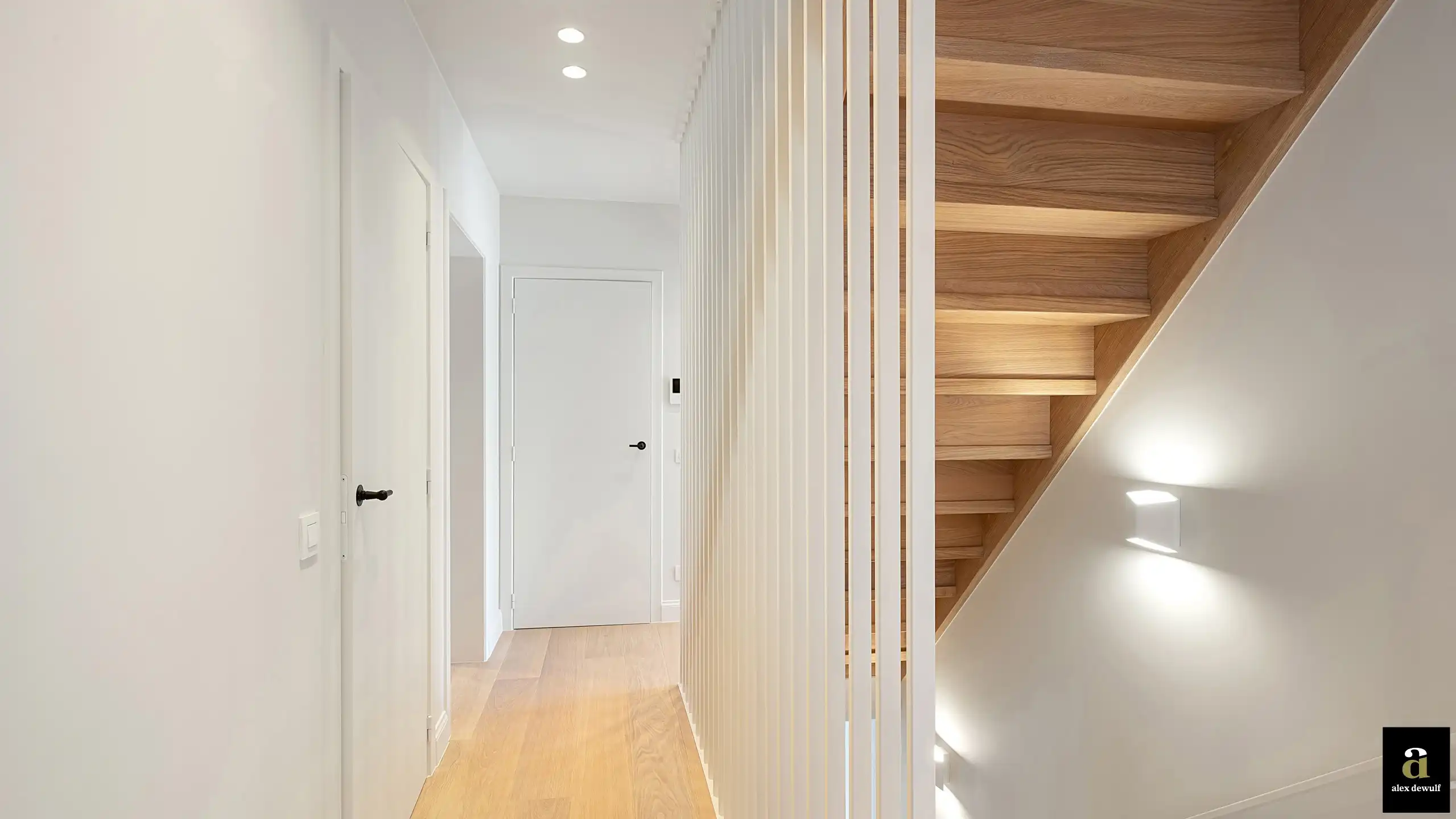 Uitstekend gelegen, volledig gerenoveerde koppelvilla te Duinbergen, op wandelafstand van het strand en de duinen. foto 27