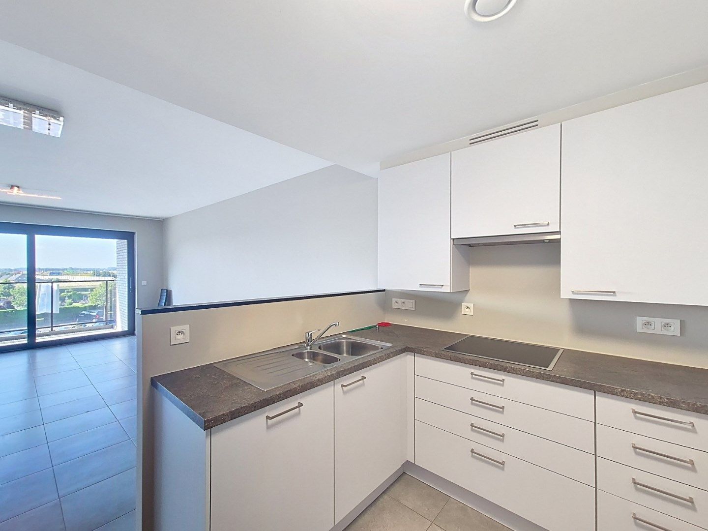 Appartement met 2 slpks en garage foto 7