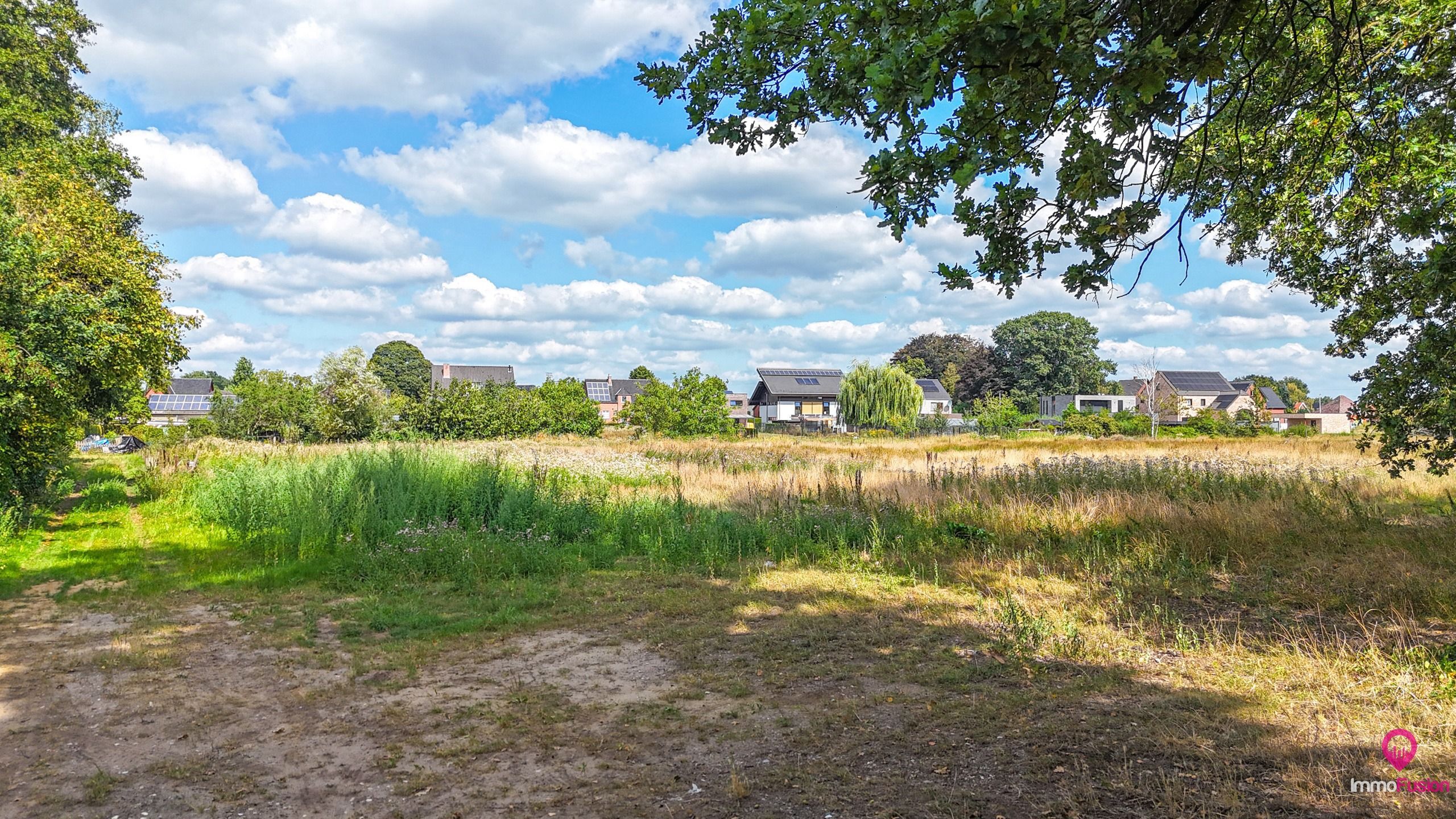 Prachtig stuk recreatiegrond met privacy voor rustzoekers! foto 3