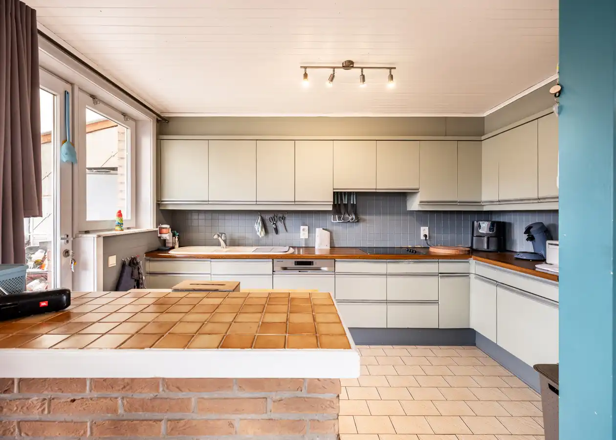 Bel étage, 4 slpk met zonnige tuin en eindeloos potentieel foto 12