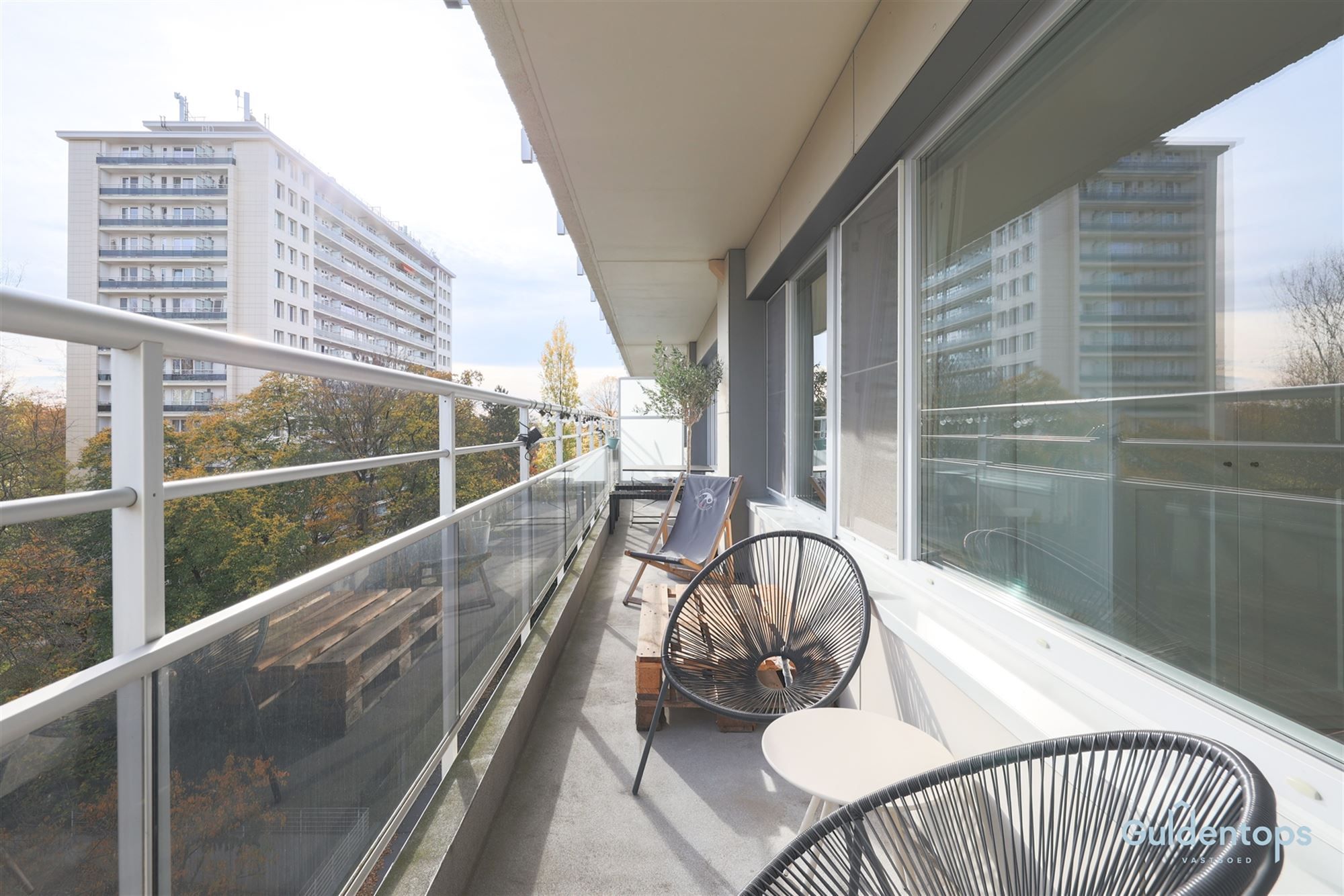 mooi 2 slkpkamerappt op topligging met fantastisch uitzicht foto 15