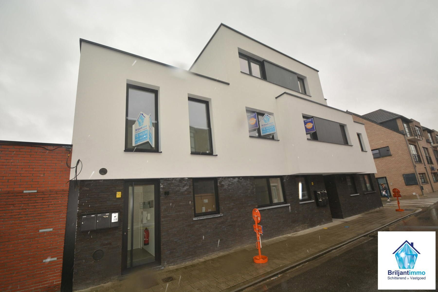 Ongelooflijk tof BEN appartement incl staanplaats en terras foto 13