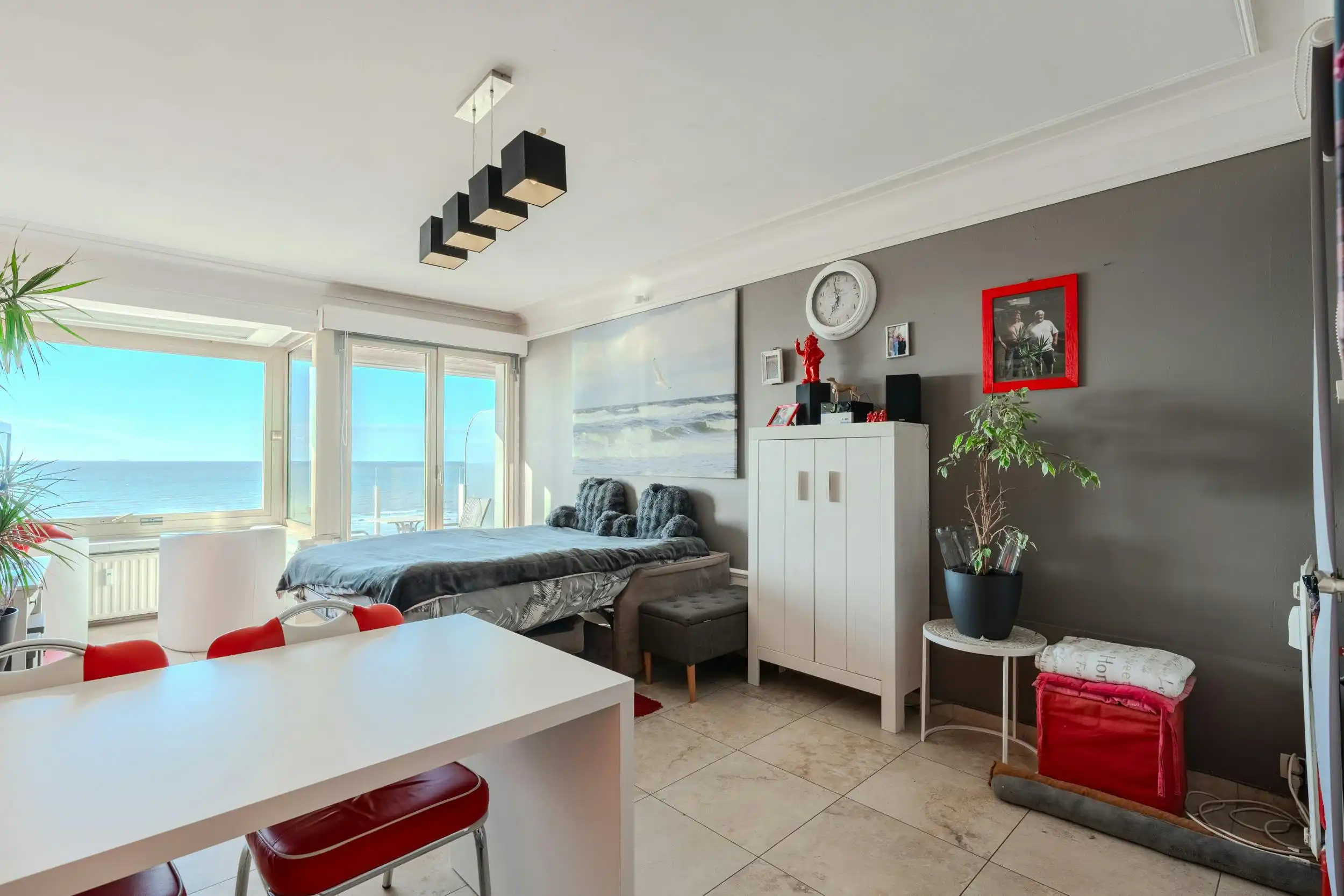 Studio met frontaal zicht op zee  foto 9
