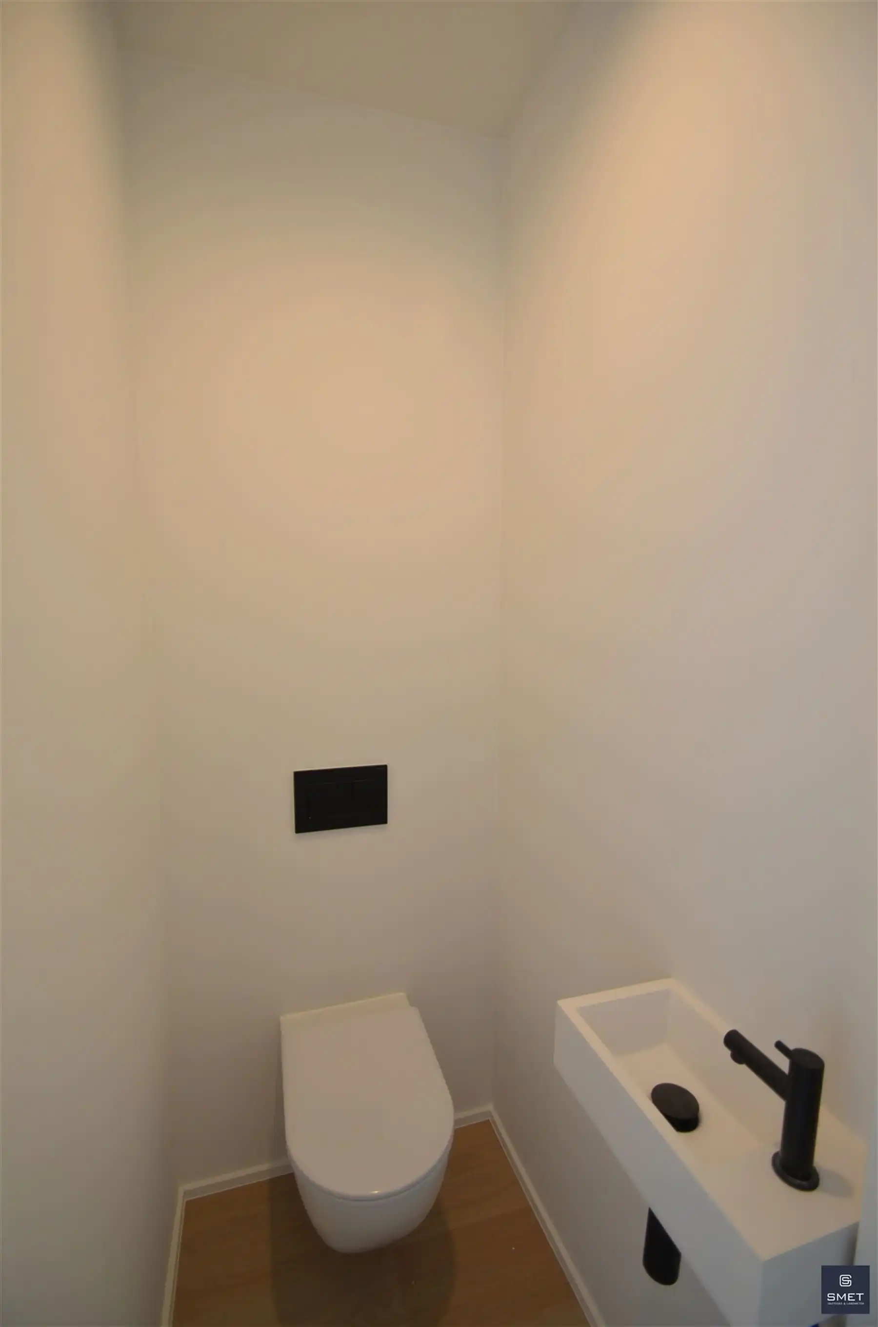 RUIM NIEUWBOUW 1V LOFTAPPT. TE HUUR foto 25