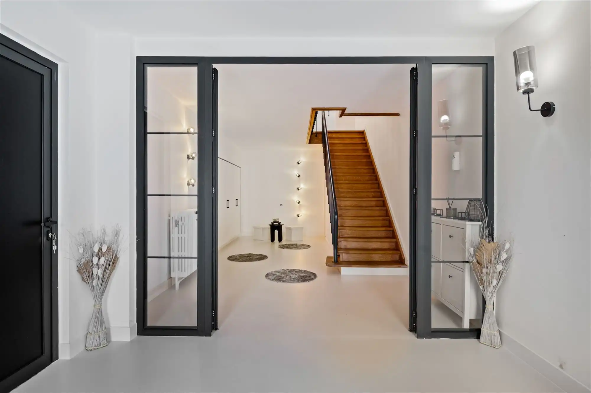 Prestigieuze woning met gelijkvloerse kangoeroewoning. foto 3