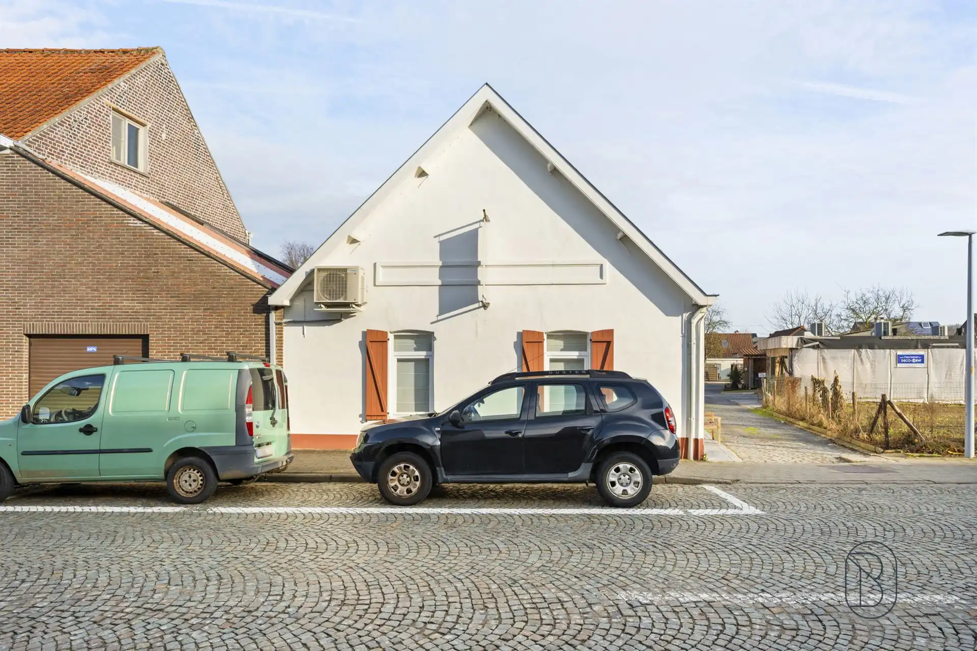Leuk instapklaar huis met 2 SLK! foto 16