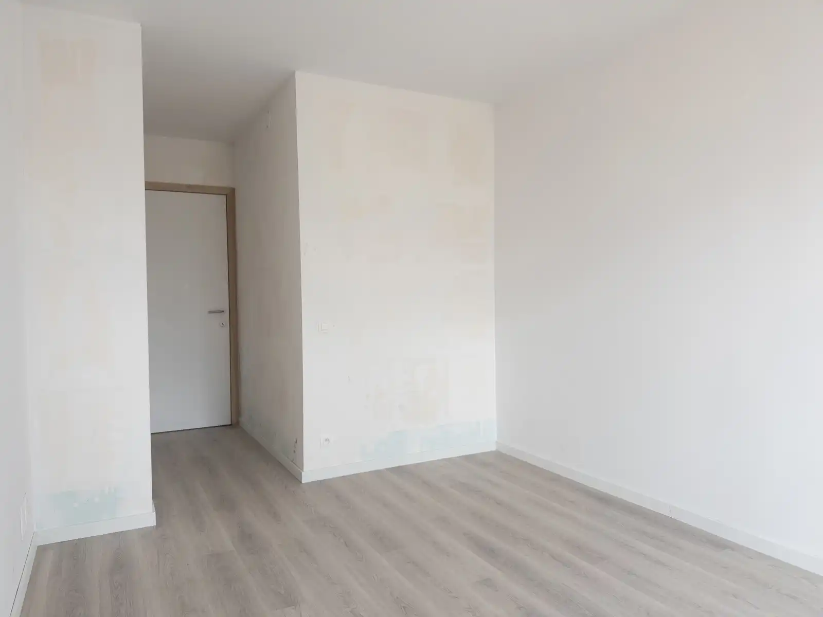 Nieuwbouwappartement met 2 slaapkamers en 2 terrassen! foto 10