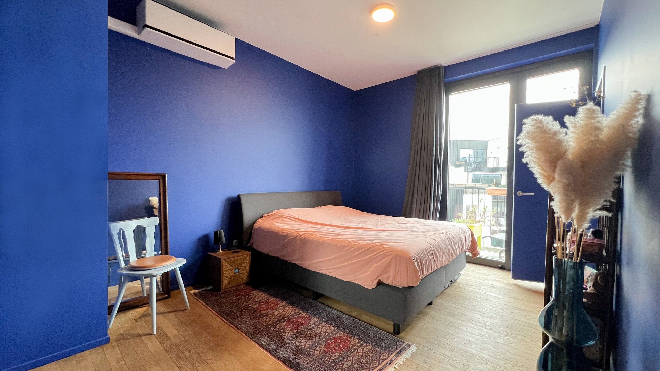 Penthouse met 2 slaapkamers en parking aan het Zuidpark foto 8