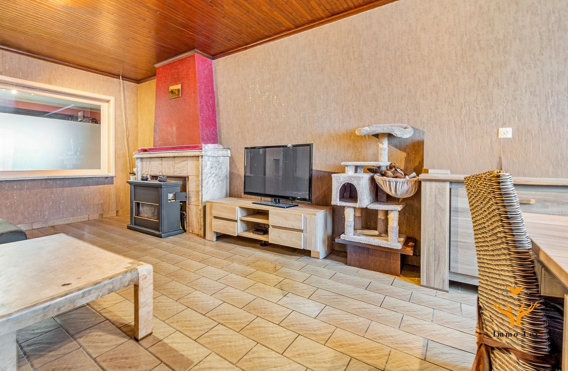 Ruime renovatiewoning met tuin in centrum Zele foto 3