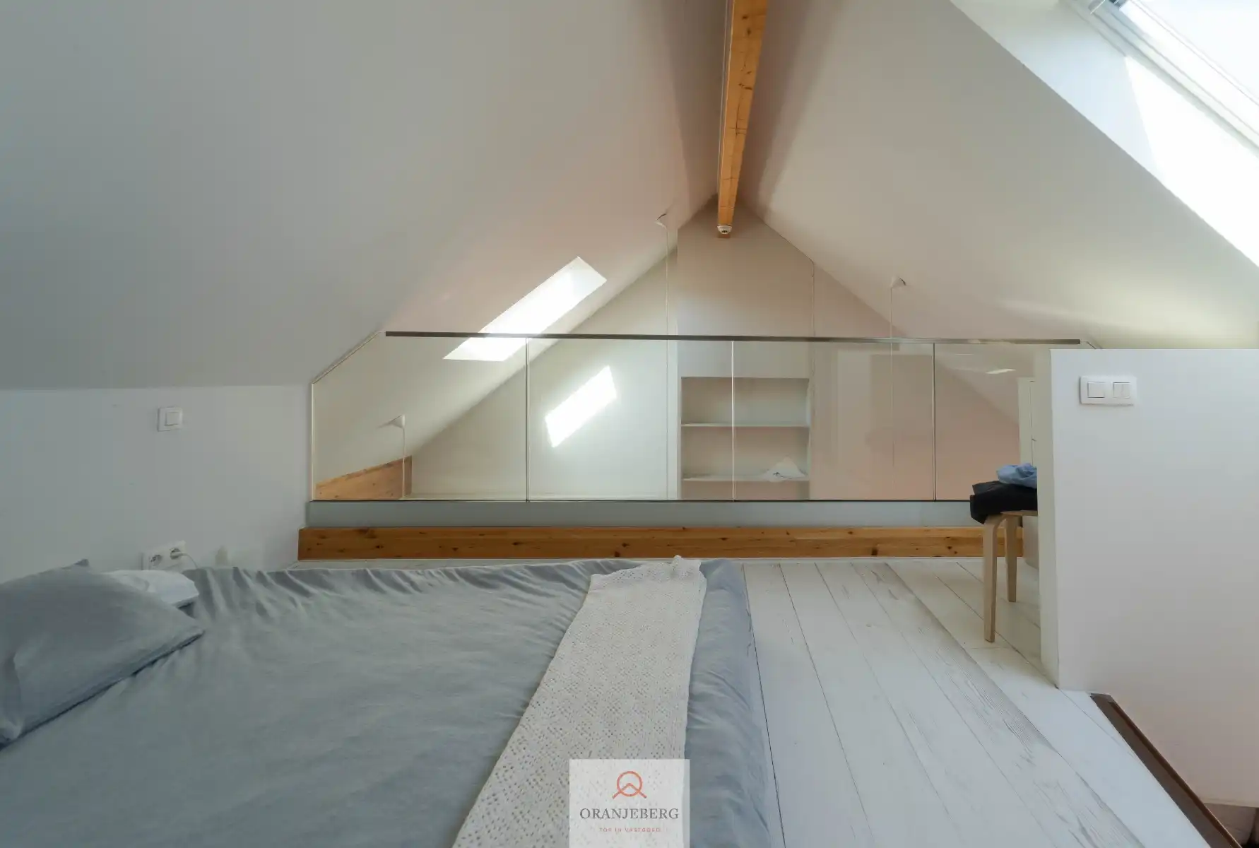 Duplex-penthouse/loft in hartje Gent! foto 12