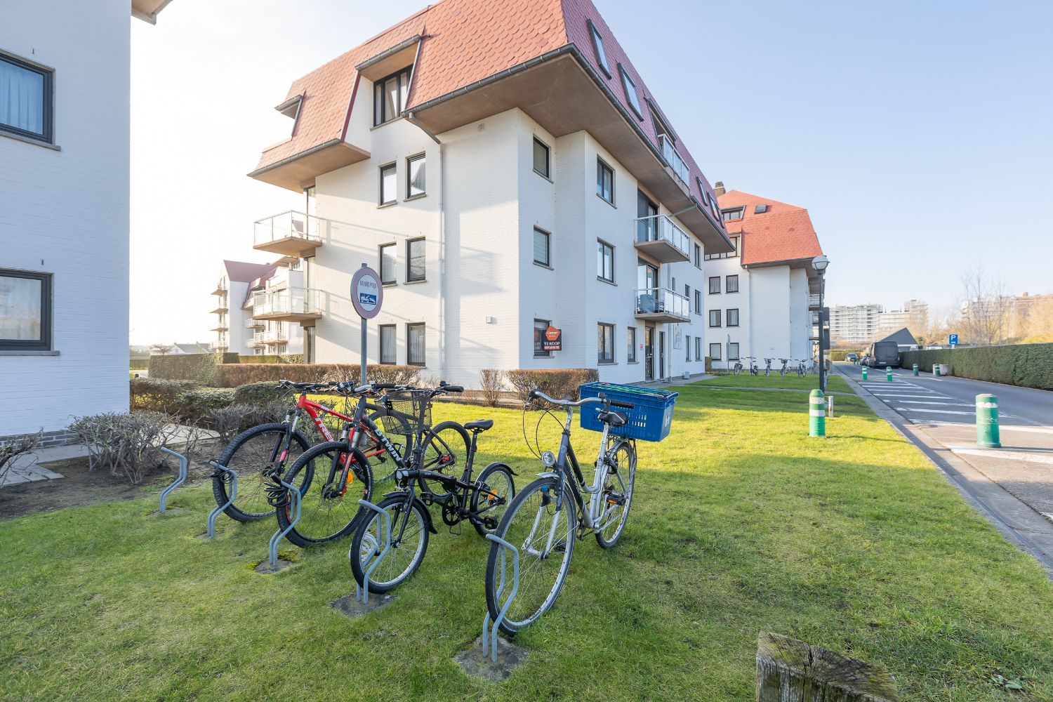 Instapklaar 2-slaapkamerappartement met zonnig terras op domein Green Garden foto 3