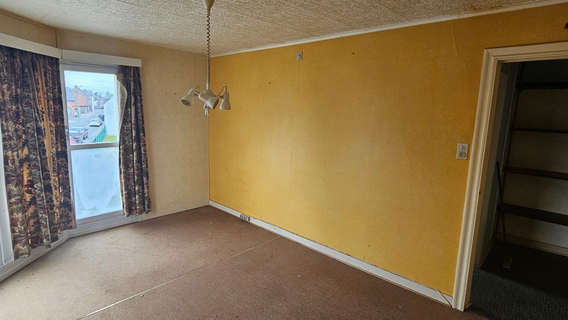 Renovatiewoning met 2 tot 3 slk, garage en koertje aan gunstige prijs foto 19