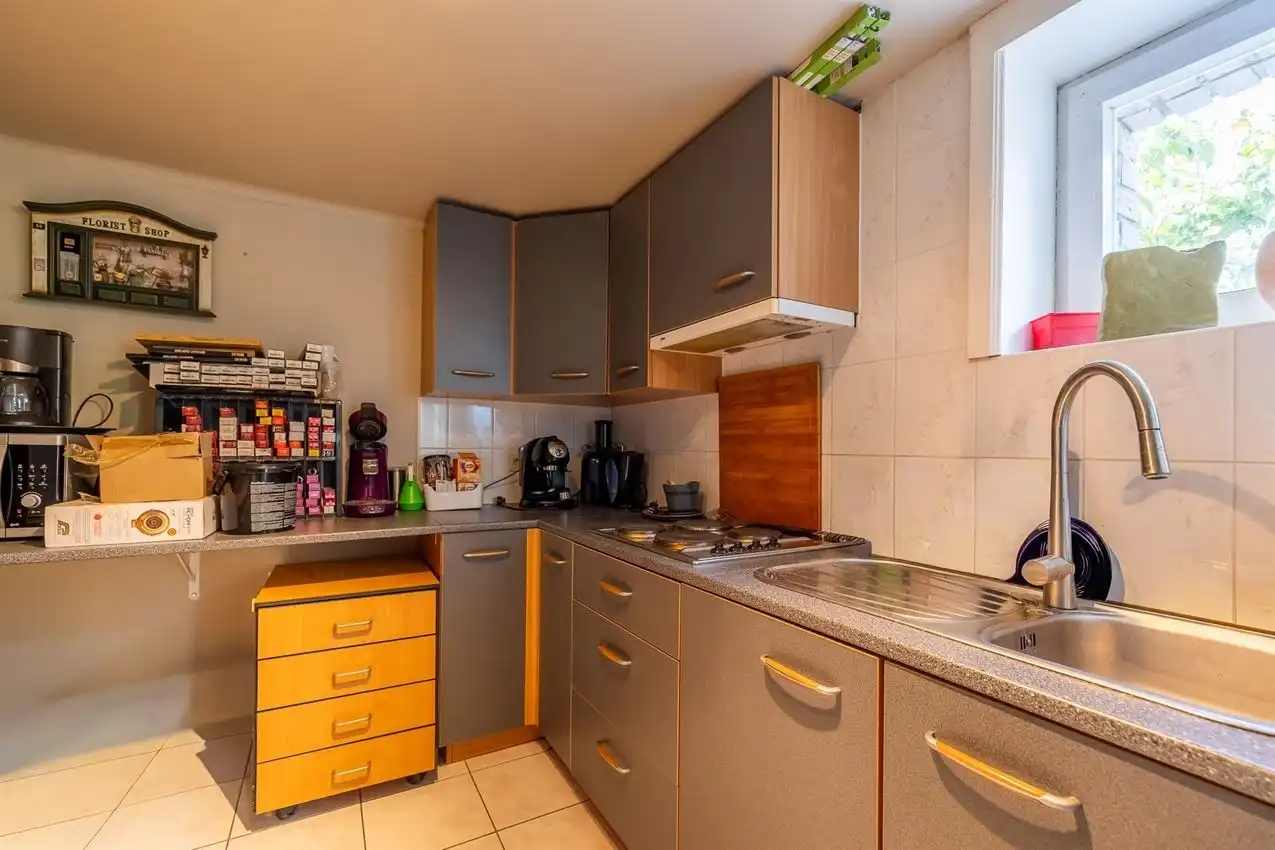 Grote tuin, zee aan ruimte en tot 5 slaapkamers foto 33