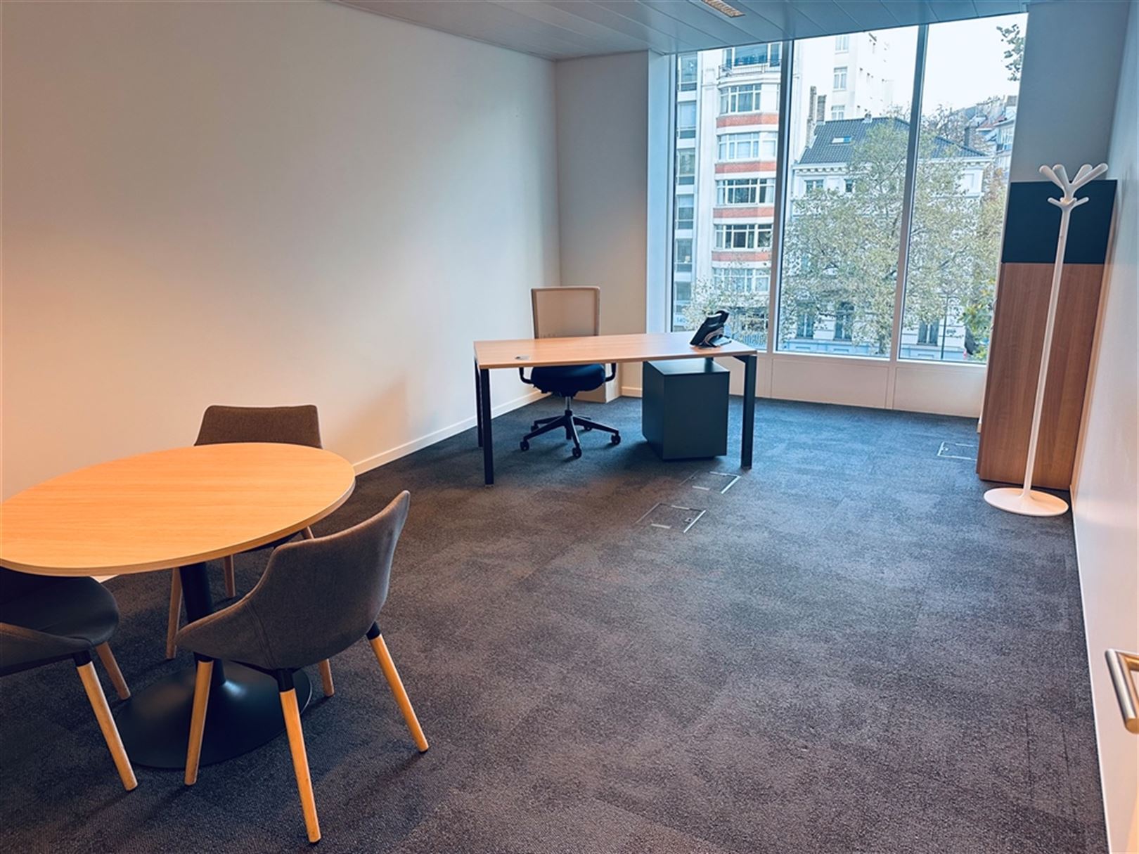 E-LITE - Co-working: 383m² volledig ingericht foto 15