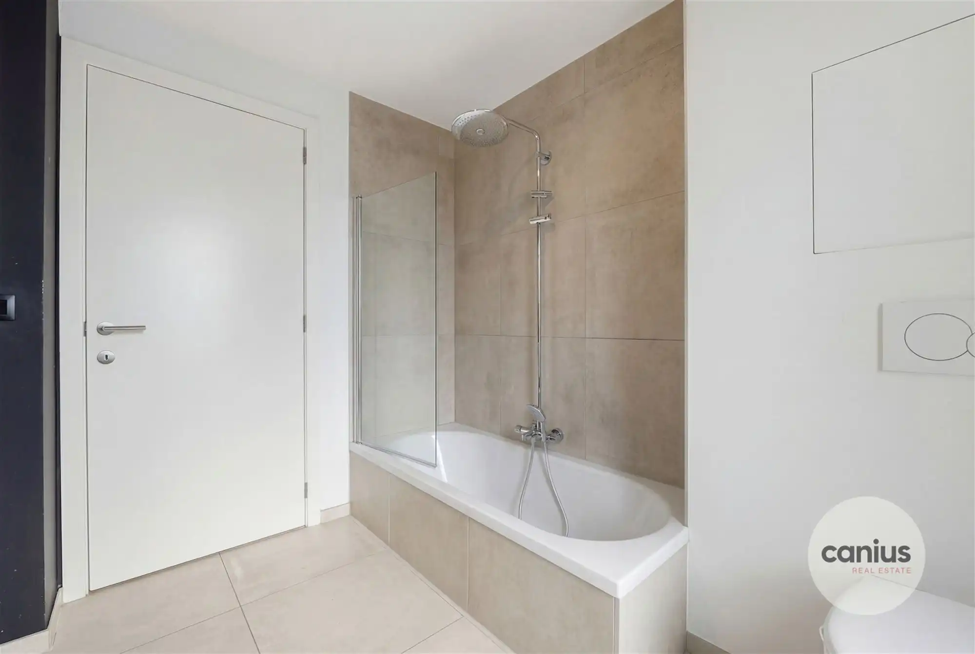 LEUKE WONING NABIJ HET CENTRUM foto 11