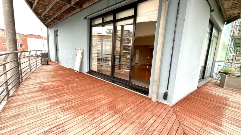 Centraal gelegen loft met prachtig uitzicht op de Leiearm foto 22