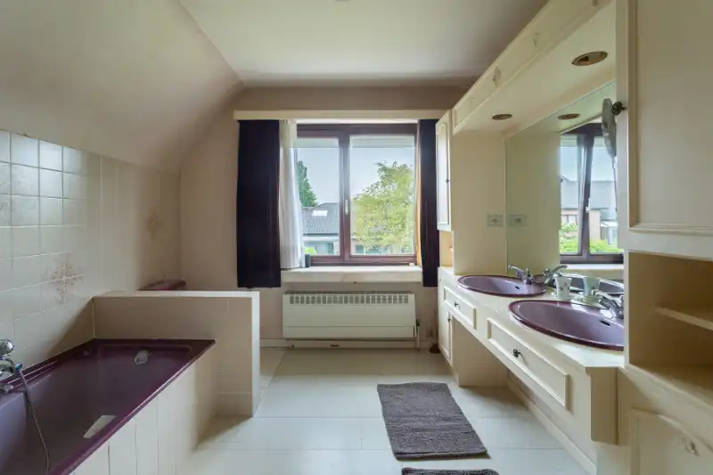 Stijlvolle villa op toplocatie, een zee van ruimte, privacy! foto 23