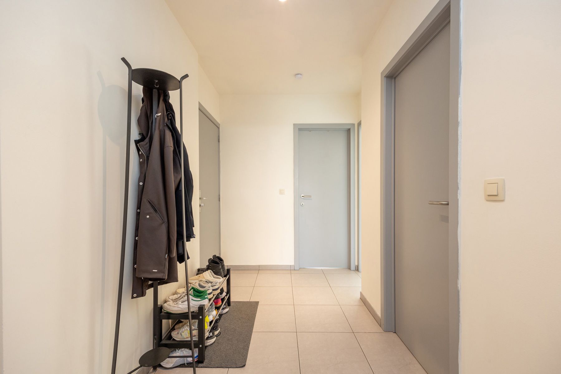 Instap-klaar GLVL-appartement (92m²) met 2 slpks en tuin foto 4