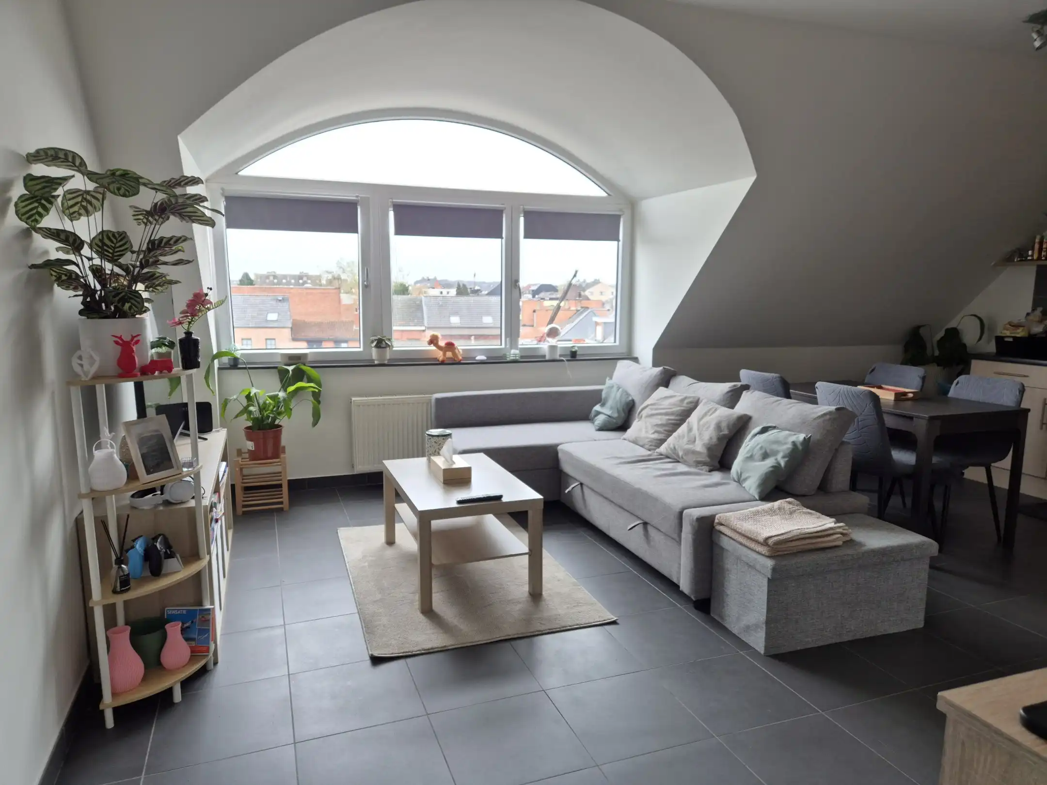 Appartement met 1 slaapkamer en garage. foto 3