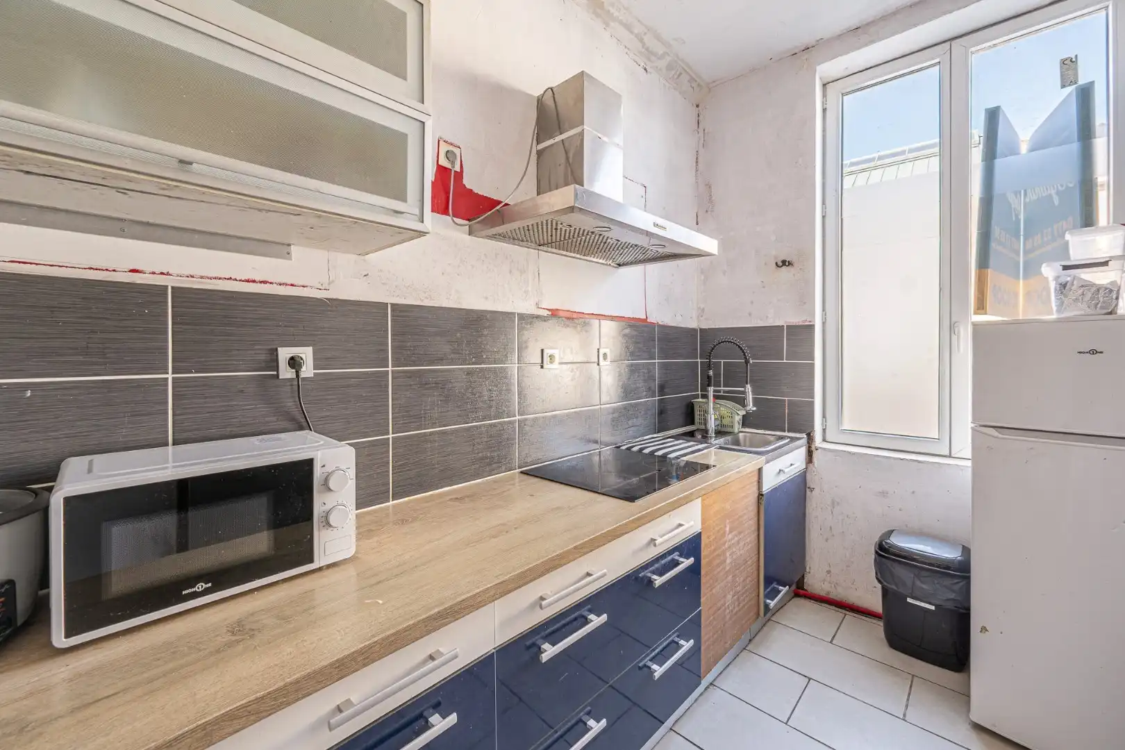 Lichtrijke woning met 4 slaapkamers en zonnige tuin in Menen foto 4