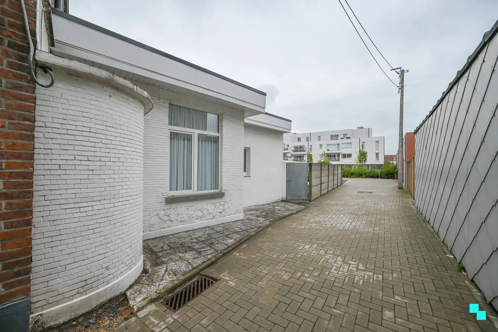 Charmewoning met 2 slaapkamers nabij centrum Wevelgem foto 24