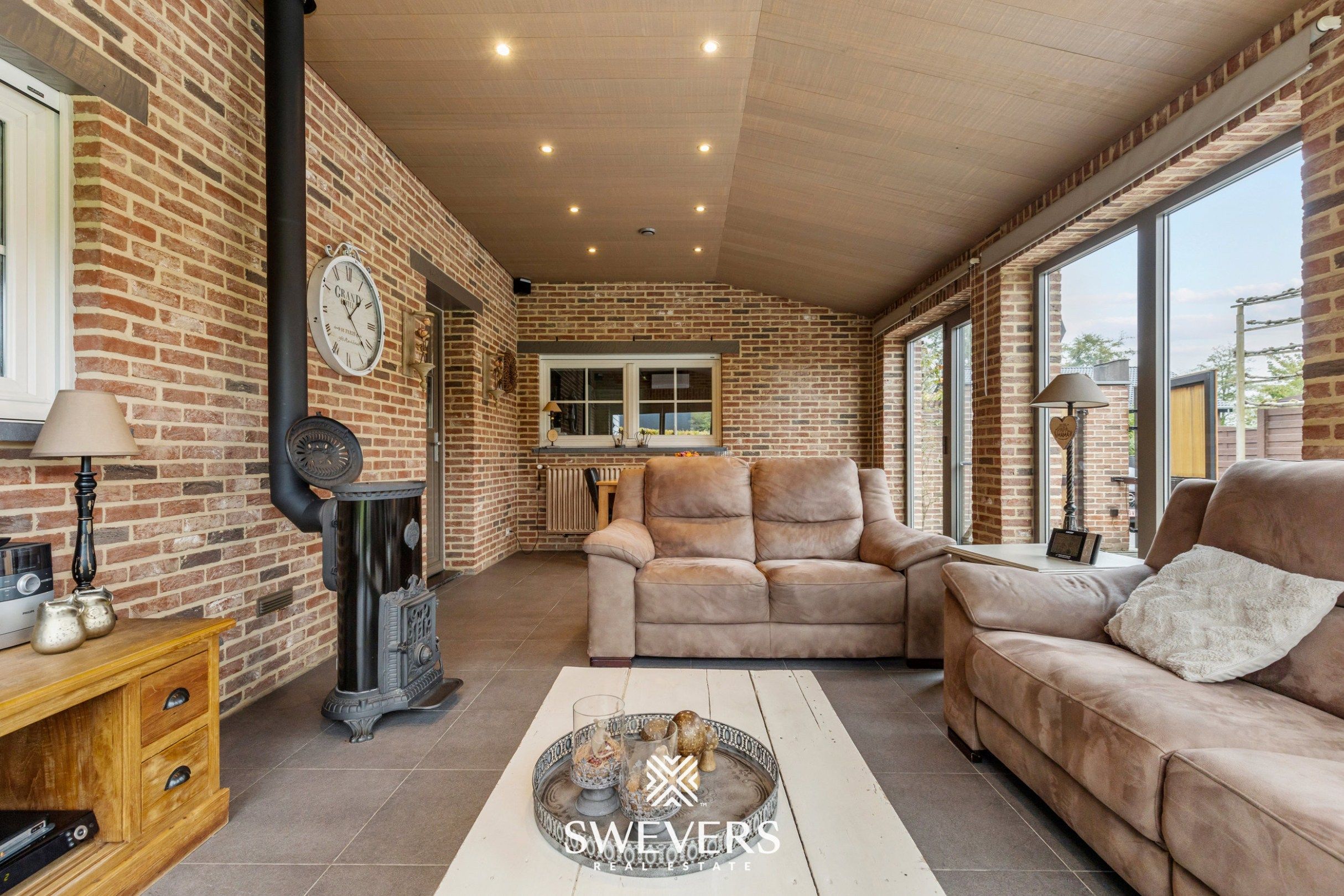 Ruime landelijke woning op 13 are 36 ca in Koersel.  foto 12