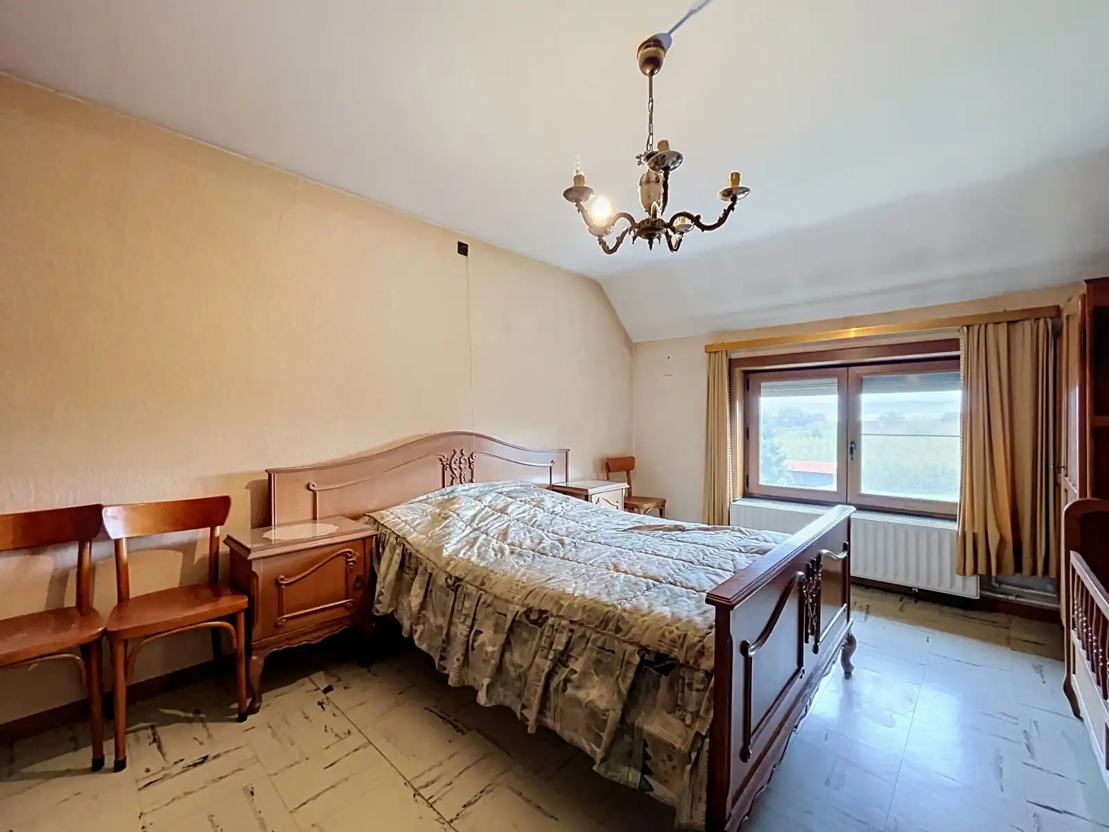 Vrijstaande woning met ruime tuin op toplocatie foto 17