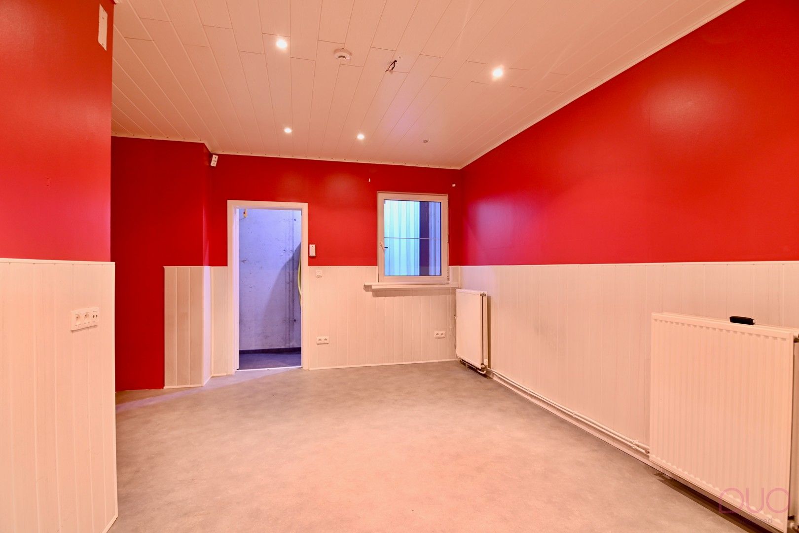 Instapklare, rustig gelegen woning in het hartje van Sint-Truiden foto 17