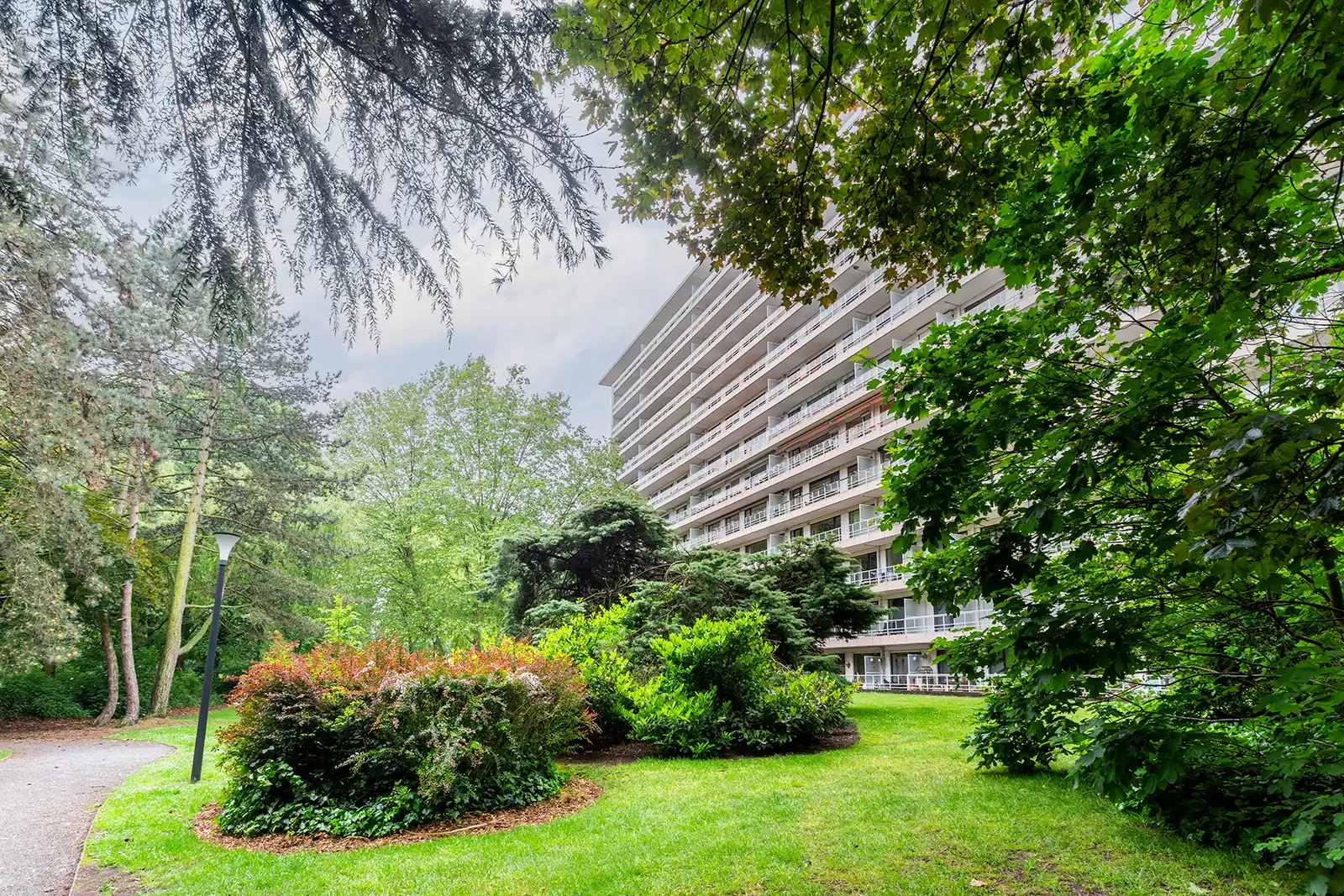Gerenoveerde parel in het groen  foto 22