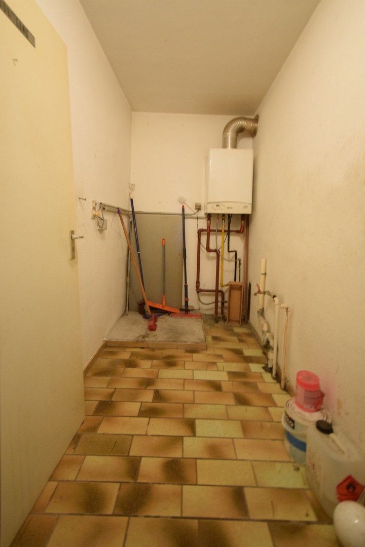 APPARTEMENT MET TWEE SLAAPKAMERS NABIJ CENTRUM ROESELARE - WONEN OF INVESTERINGSKANS foto 9