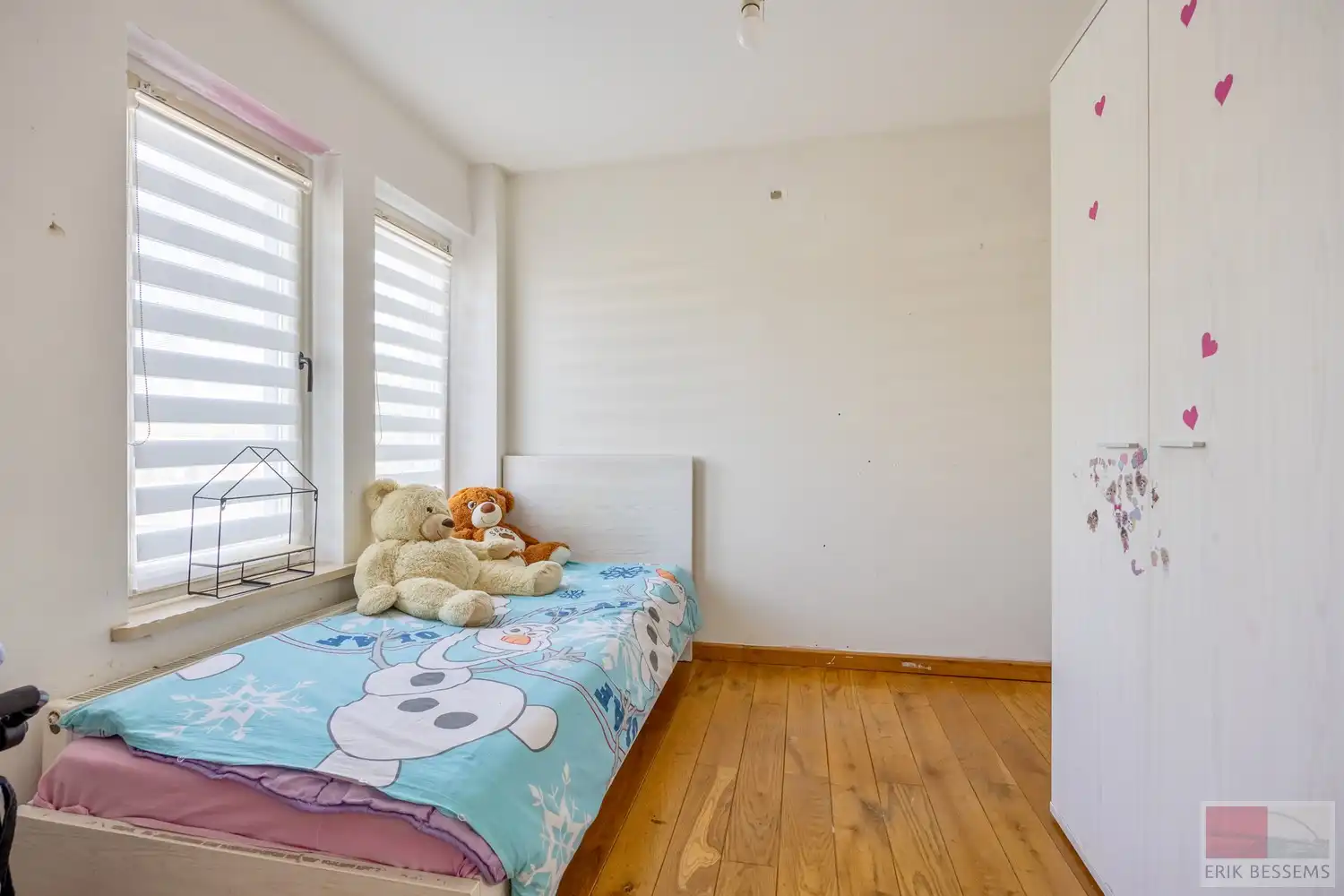 Op te frissen, vrijstaande woning met veel potentieel op royaal perceel van 1080 m², deze te moderniseren woning combineert een bewoonbare oppervlakte van 199 m² foto 18