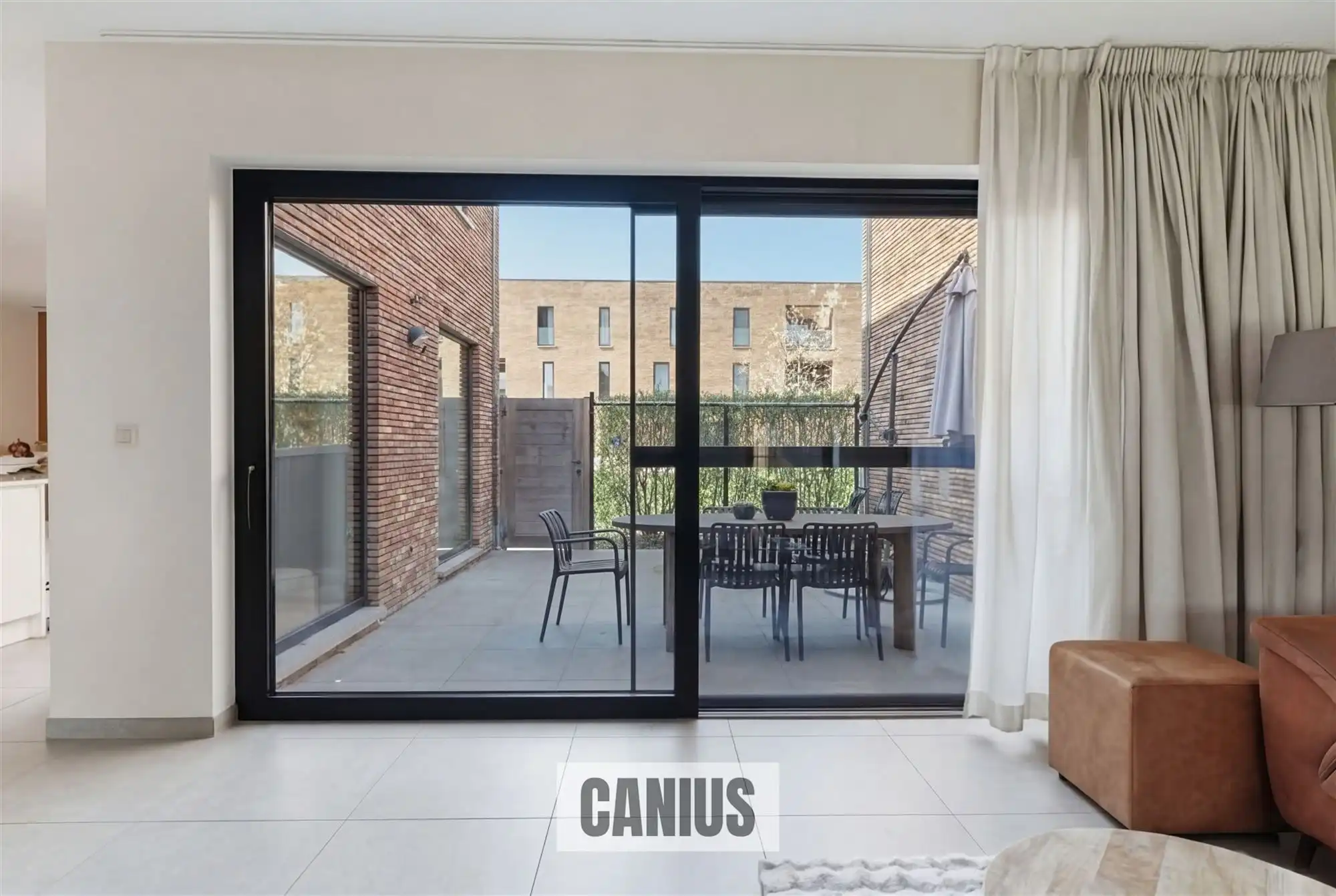 KNAPPE WONING NABIJ HET CENTRUM foto 4