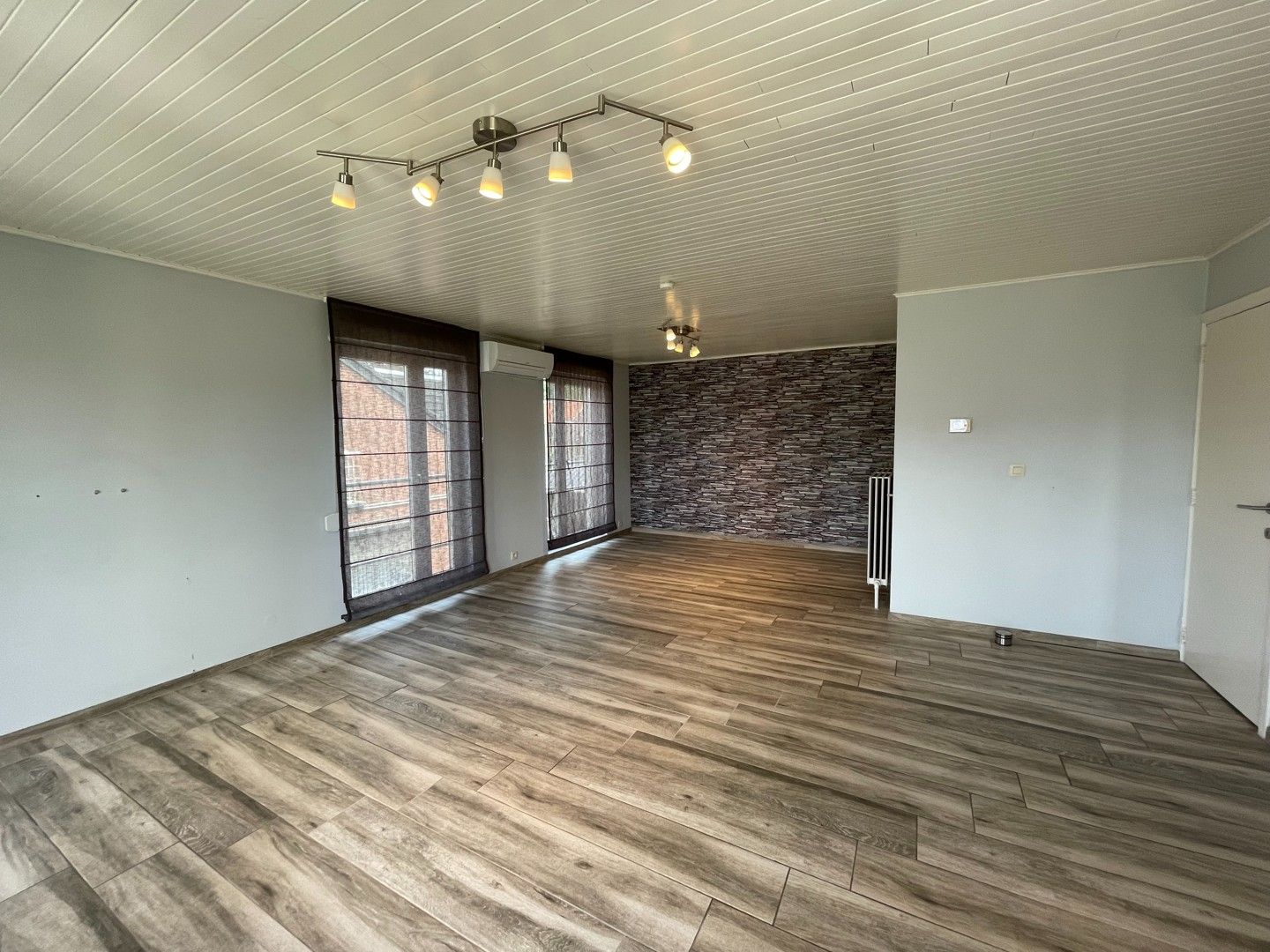Mooi instapklaar appartement met 3 slaapkamers, ruim terras en tuintje gelegen in Waltwilder. foto 2