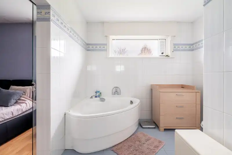 Ruime villa op een landelijke perceel met een oppervlakte van 940m² ! foto 15