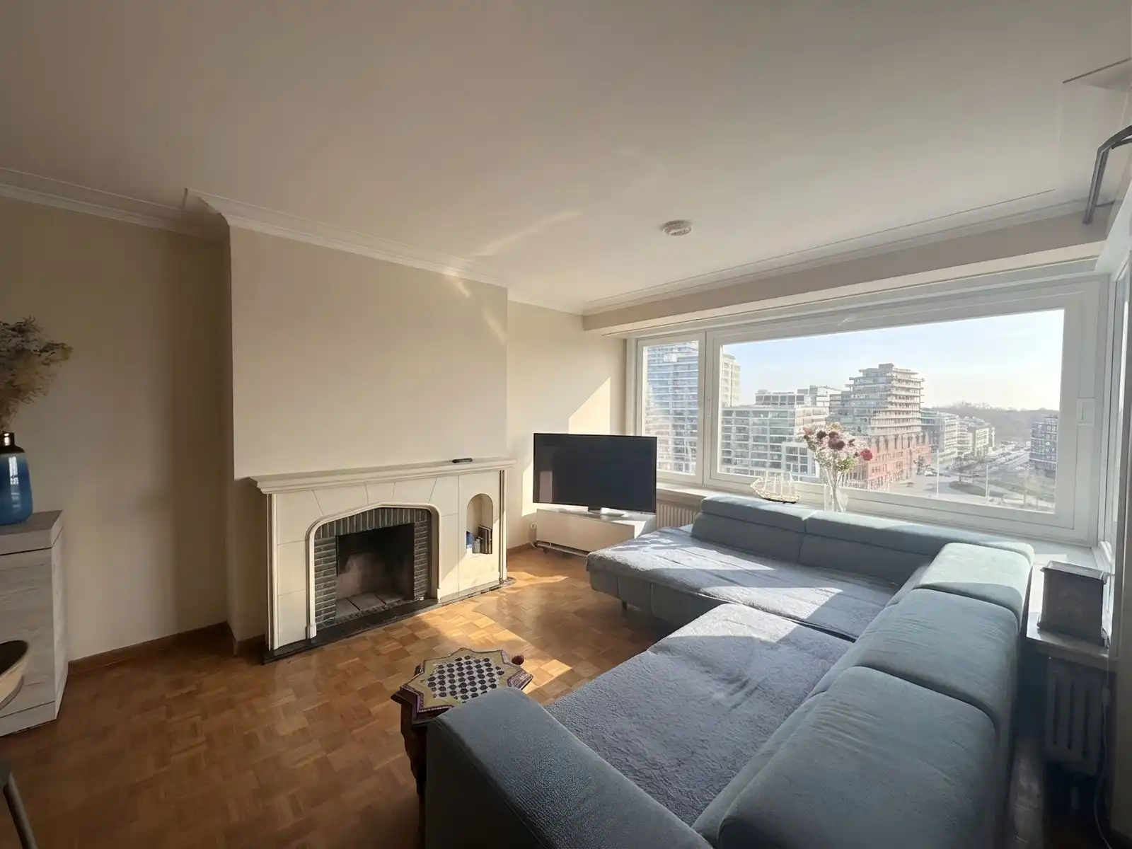 Ruim appartement met verzichten op jachthaven van Oostende foto 3