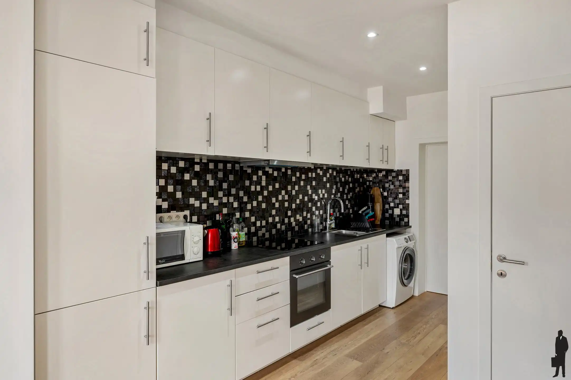 Instapklaar app. met terras nabij Centraal Station foto 6